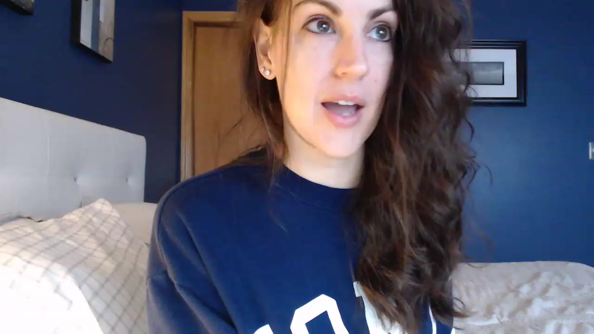 Gallery image thumbnail from LaylaAnn's myfreecams stream on, 01/01/2023, 16:53 image 7 of 20
