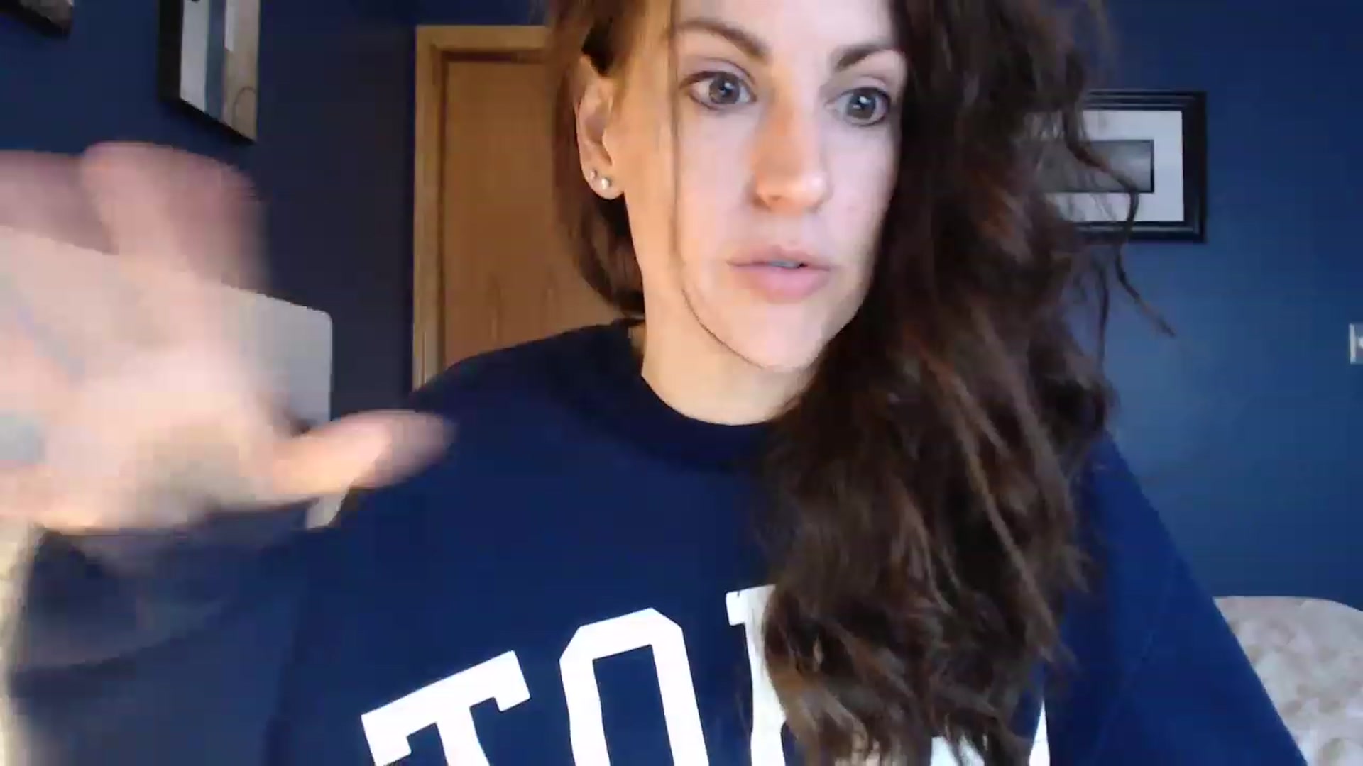 Gallery image thumbnail from LaylaAnn's myfreecams stream on, 01/01/2023, 16:53 image 16 of 20