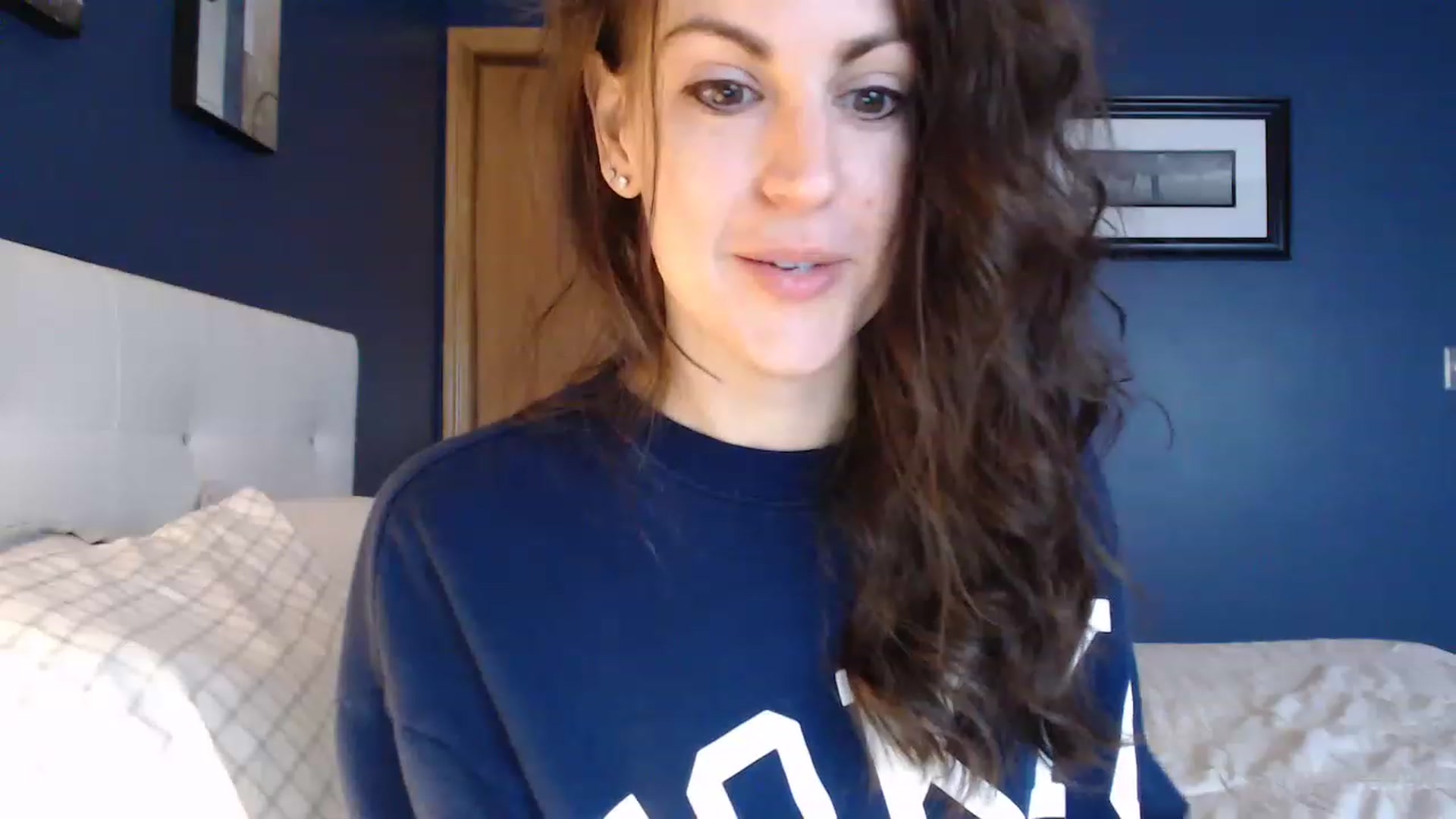Gallery image thumbnail from LaylaAnn's myfreecams stream on, 01/01/2023, 16:53 image 9 of 20