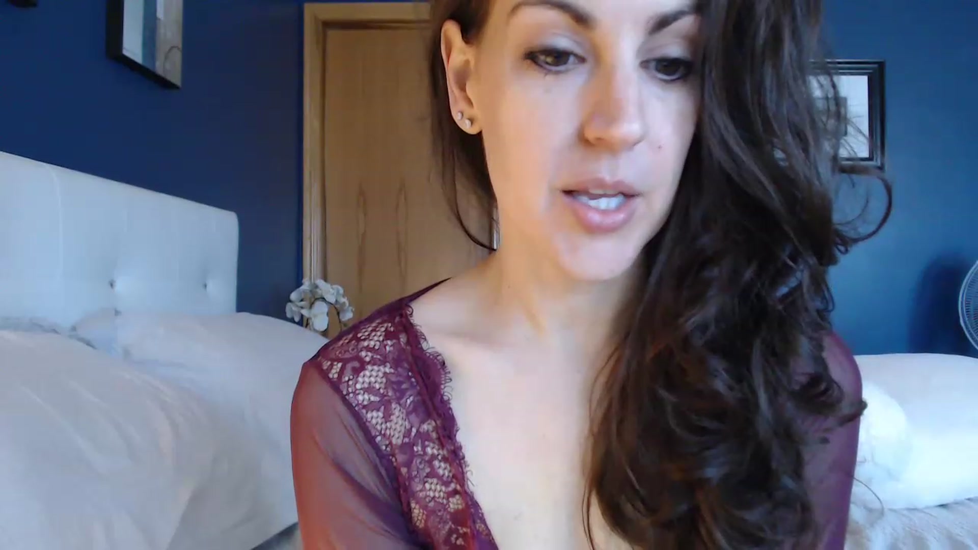 Gallery image thumbnail from LaylaAnn's myfreecams stream on, 02/18/2023, 17:02 image 8 of 20