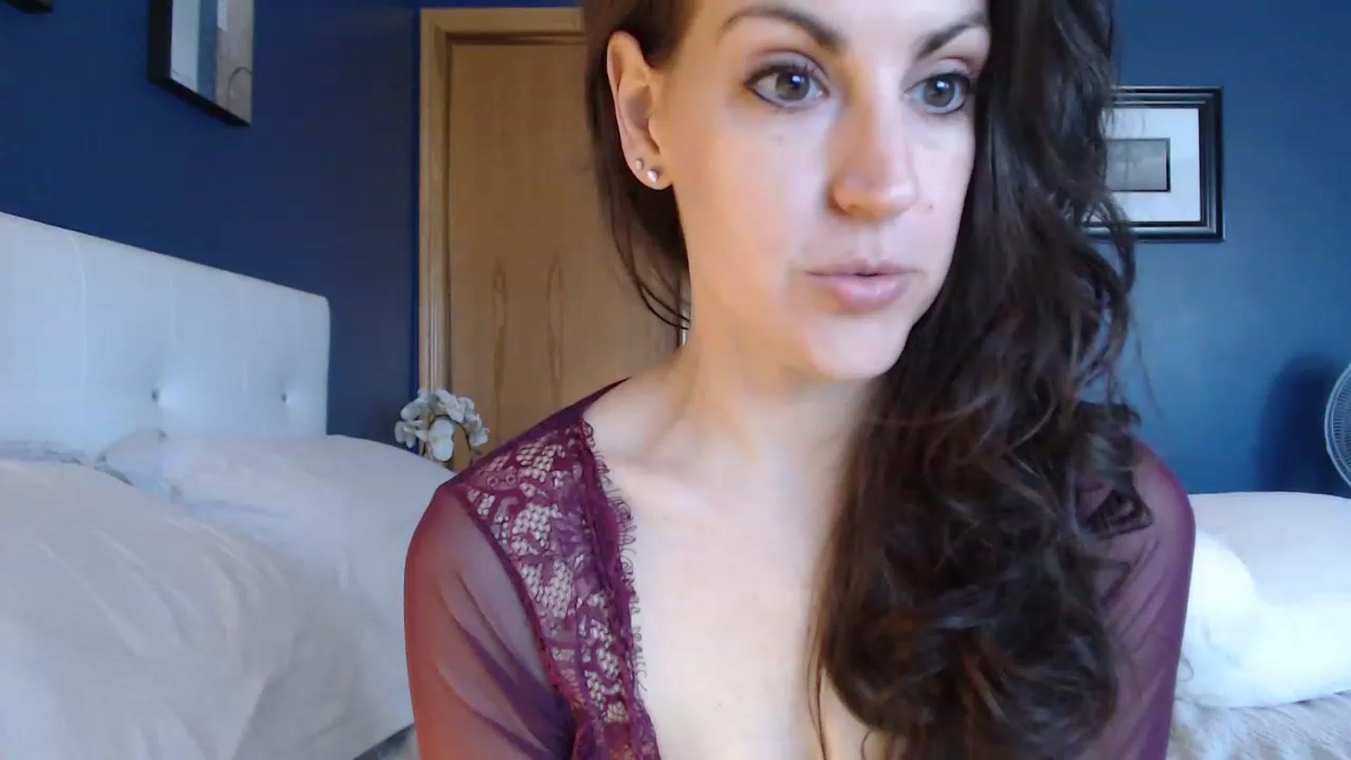 Gallery image thumbnail from LaylaAnn's myfreecams stream on, 02/18/2023, 17:02 image 4 of 20