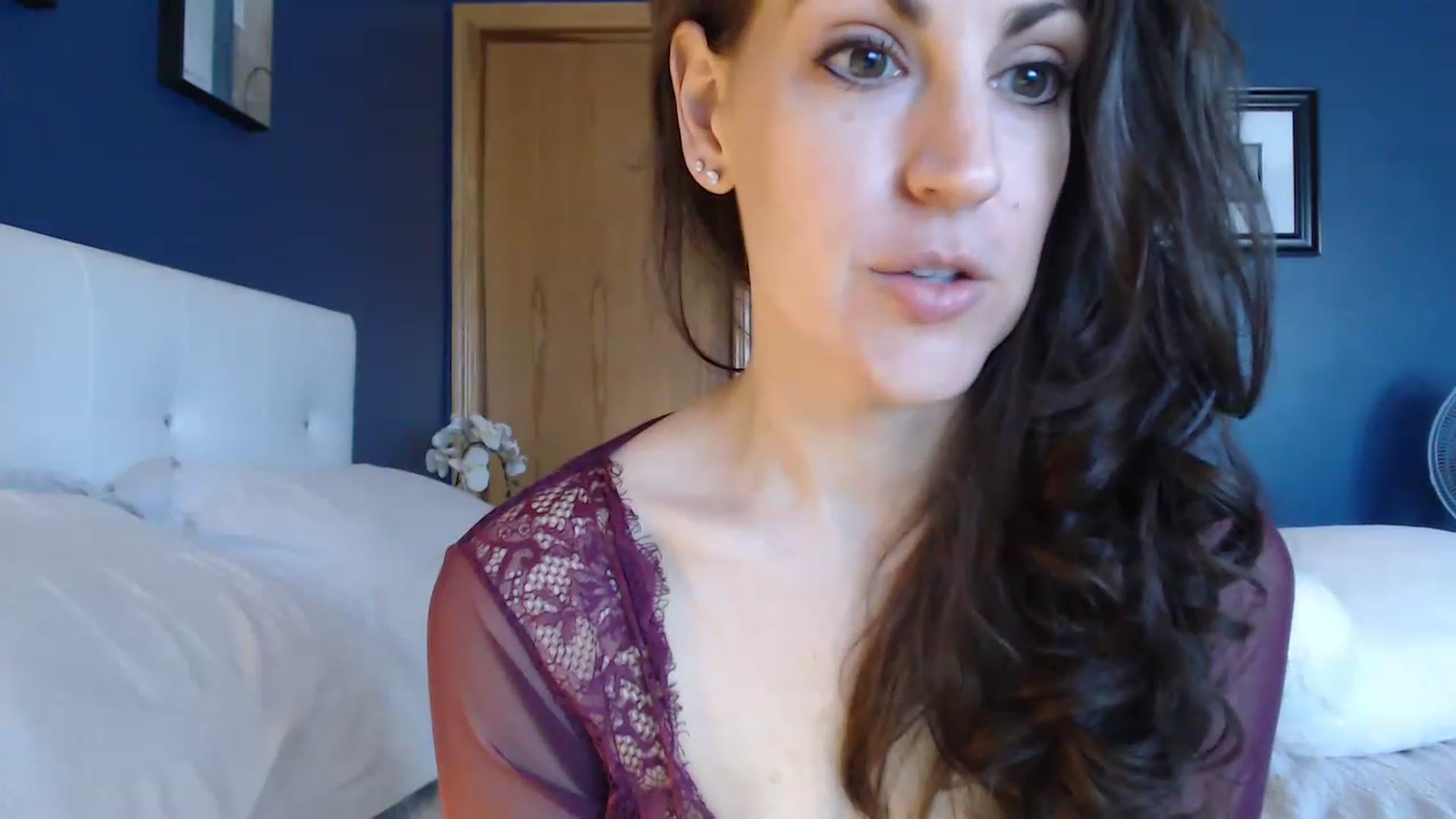 Gallery image thumbnail from LaylaAnn's myfreecams stream on, 02/18/2023, 17:02 image 14 of 20
