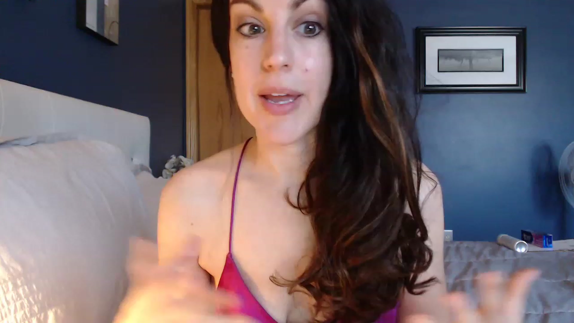 Gallery image thumbnail from LaylaAnn's myfreecams stream on, 08/13/2023, 15:46 image 14 of 20