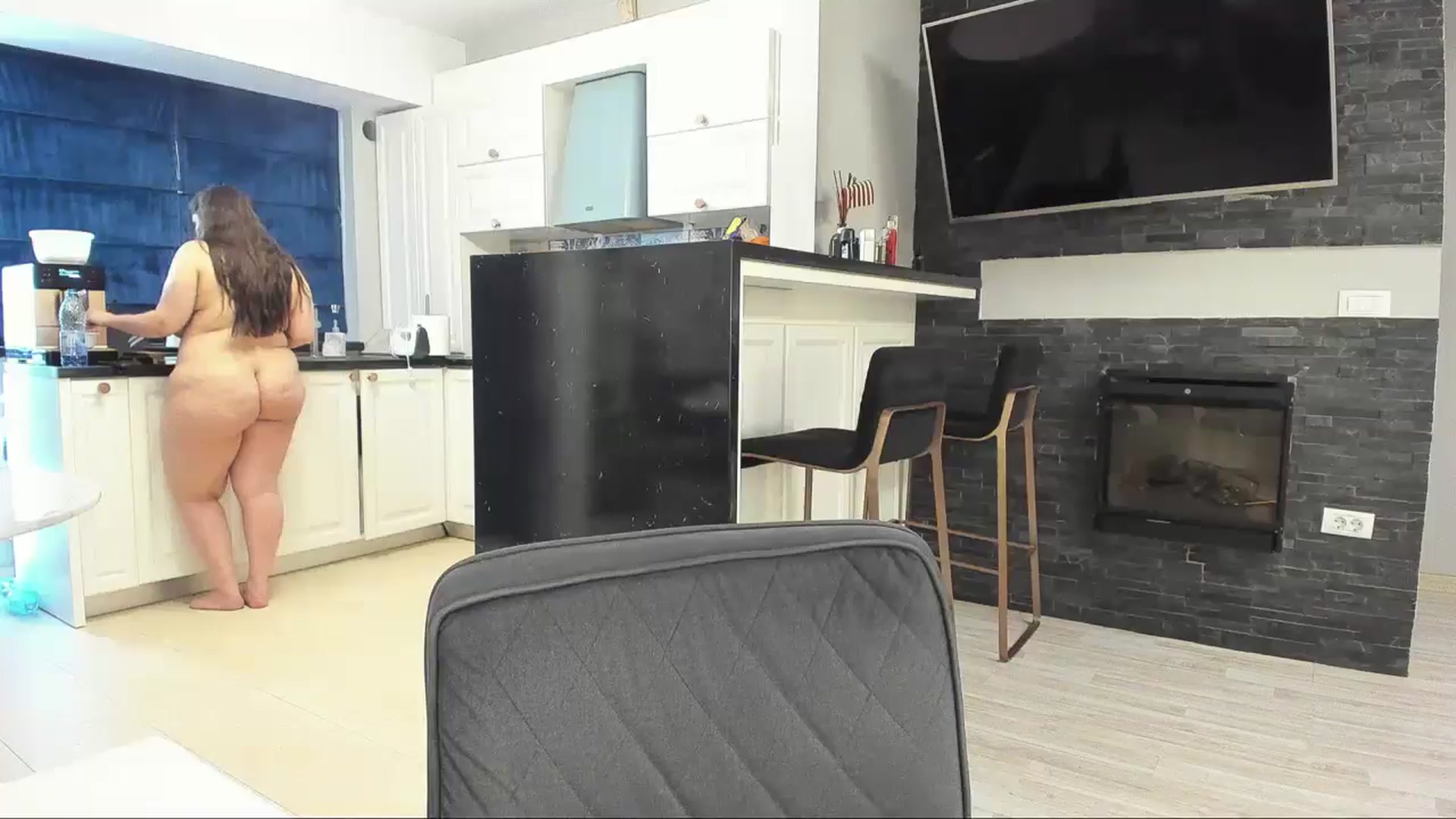 Gallery image thumbnail from LaylaLayla1's myfreecams stream on, 08/28/2024, 15:41 image 15 of 20