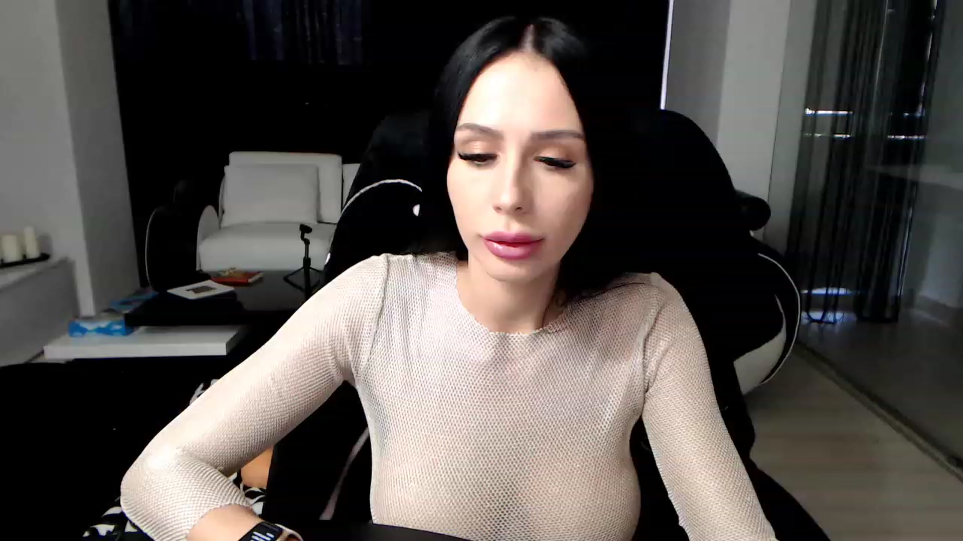 Gallery image thumbnail from LaylaRad's myfreecams stream on, 12/21/2022, 12:43 image 2 of 20