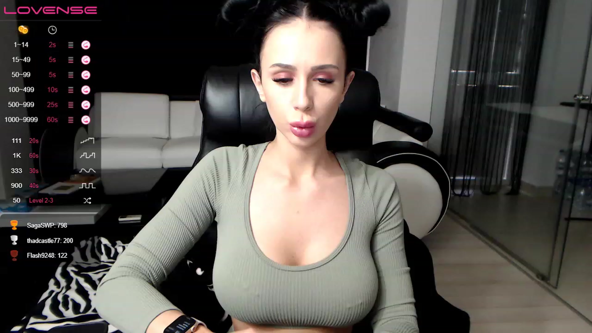 Gallery image thumbnail from LaylaRad's myfreecams stream on, 12/27/2022, 14:02 image 4 of 20
