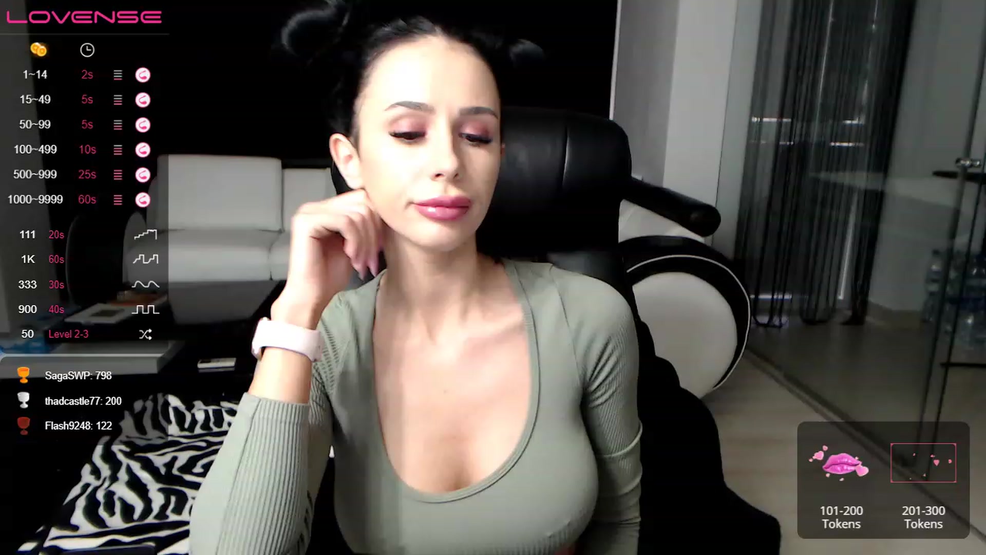 Gallery image thumbnail from LaylaRad's myfreecams stream on, 12/27/2022, 14:02 image 3 of 20