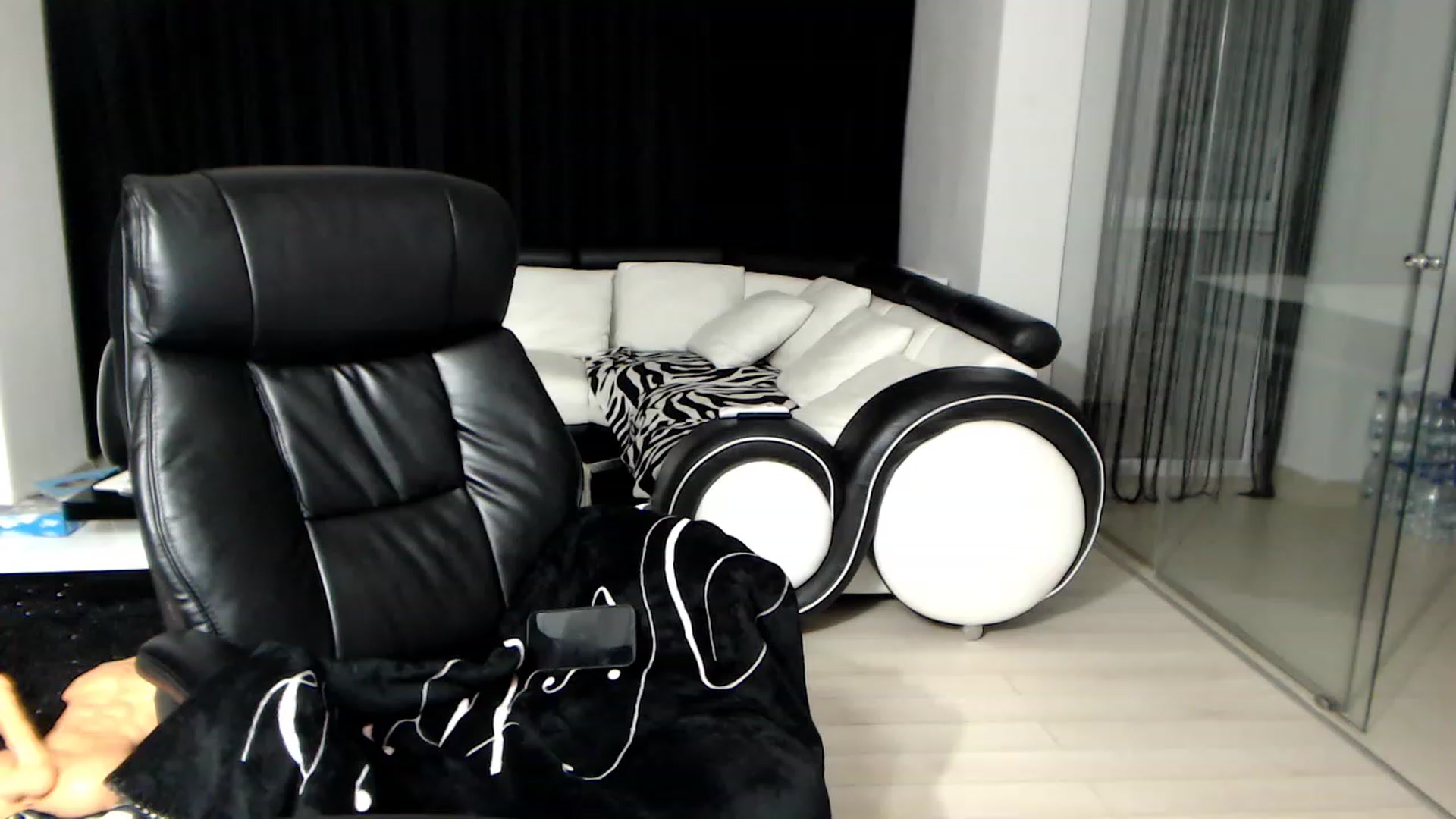 Gallery image thumbnail from LaylaRad's myfreecams stream on, 01/02/2023, 15:15 image 18 of 20