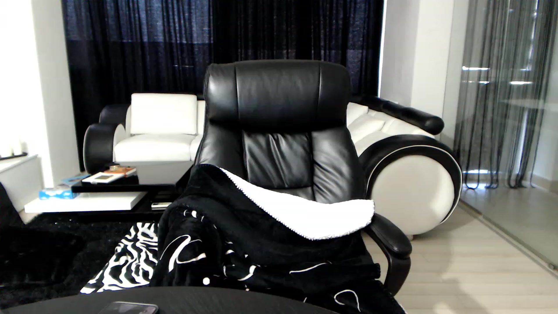 Gallery image thumbnail from LaylaRad's myfreecams stream on, 01/07/2023, 12:51 image 14 of 20