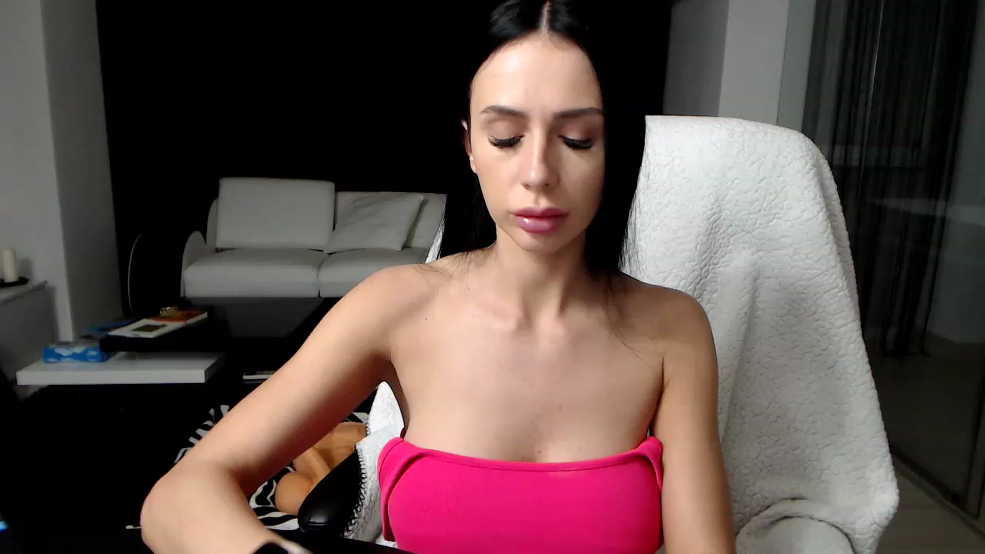 Gallery image thumbnail from LaylaRad's myfreecams stream on, 01/15/2023, 16:11 image 16 of 20