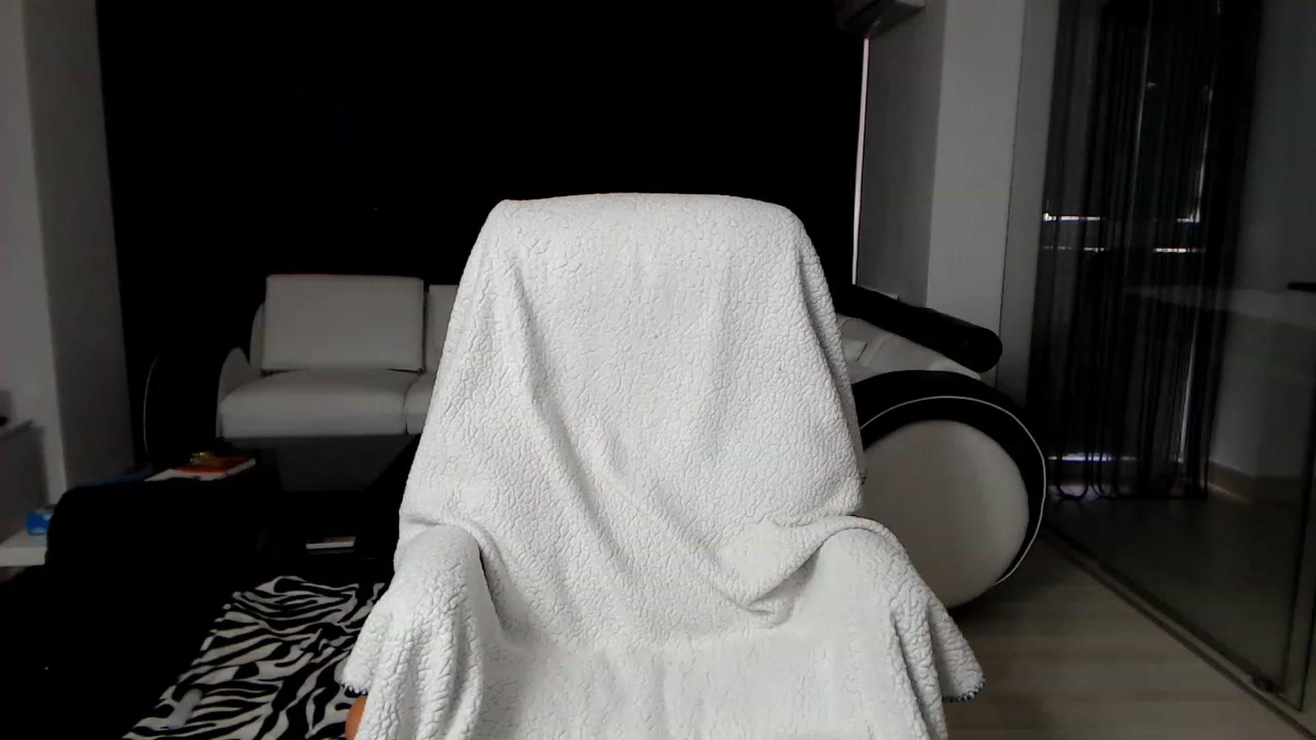 Gallery image thumbnail from LaylaRad's myfreecams stream on, 01/22/2023, 12:07 image 16 of 20