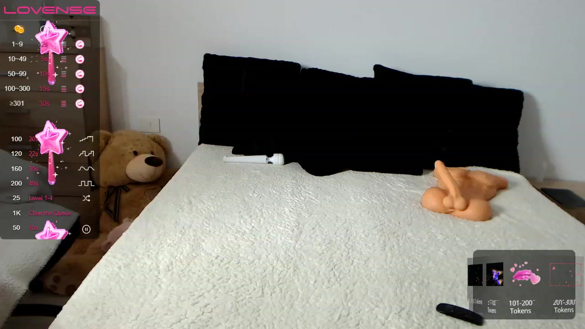 Gallery image thumbnail from LaylaRad's myfreecams stream on, 05/04/2023, 12:23 image 8 of 20