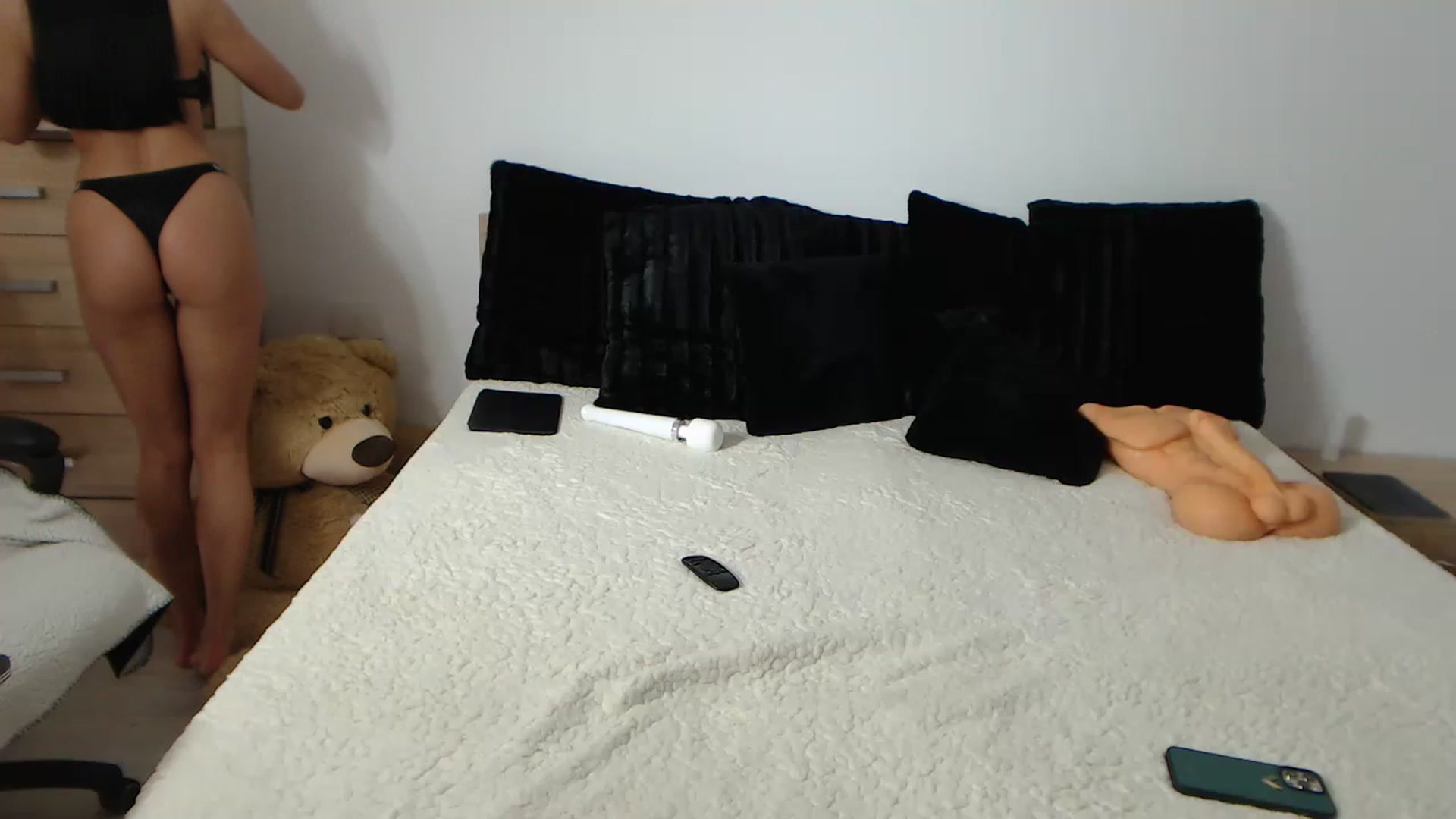 Gallery image thumbnail from LaylaRad's myfreecams stream on, 05/11/2023, 12:03 image 13 of 20