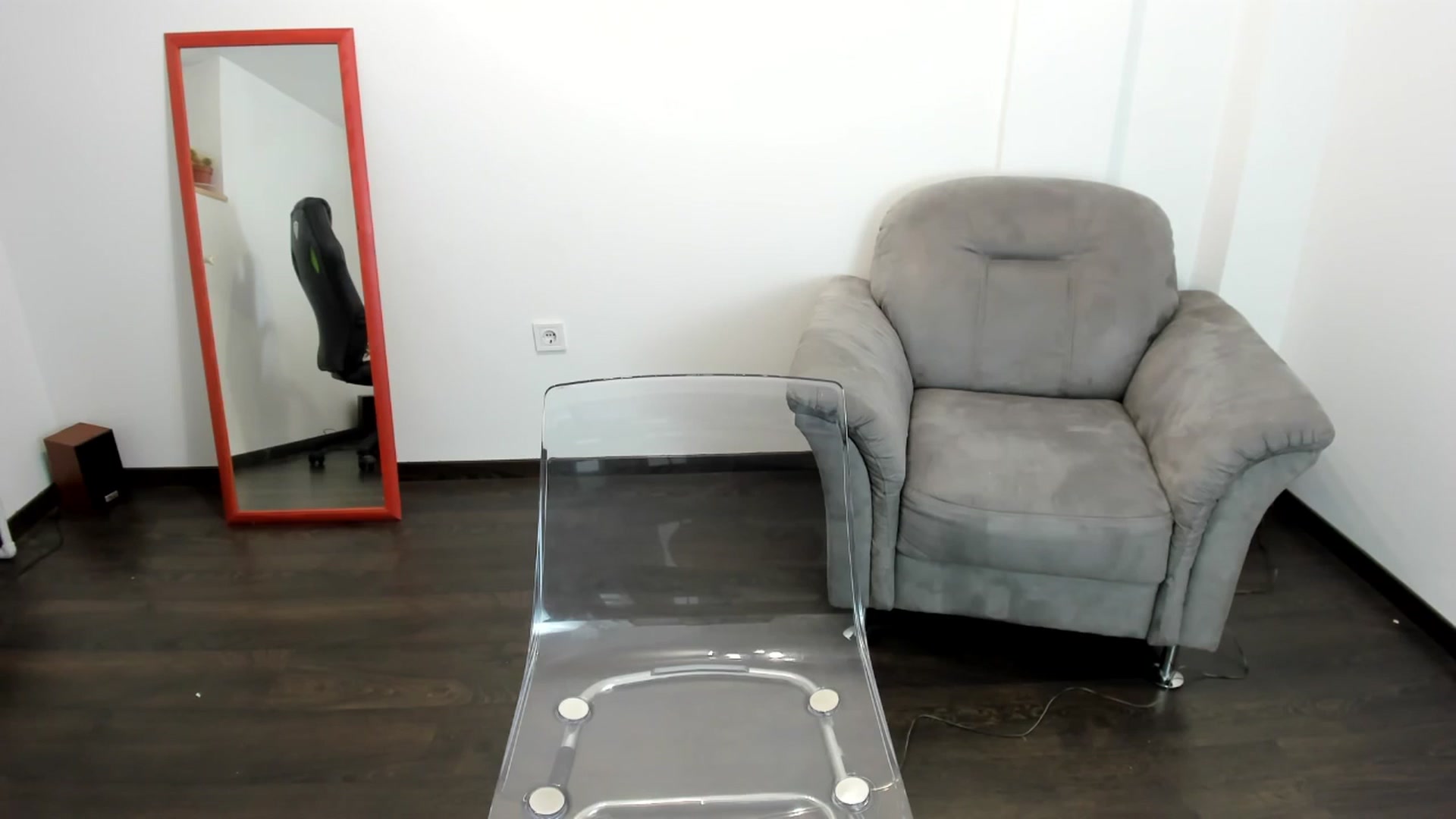 Gallery image thumbnail from Layla_blueyes's myfreecams stream on, 11/04/2025, 10:52 image 12 of 20