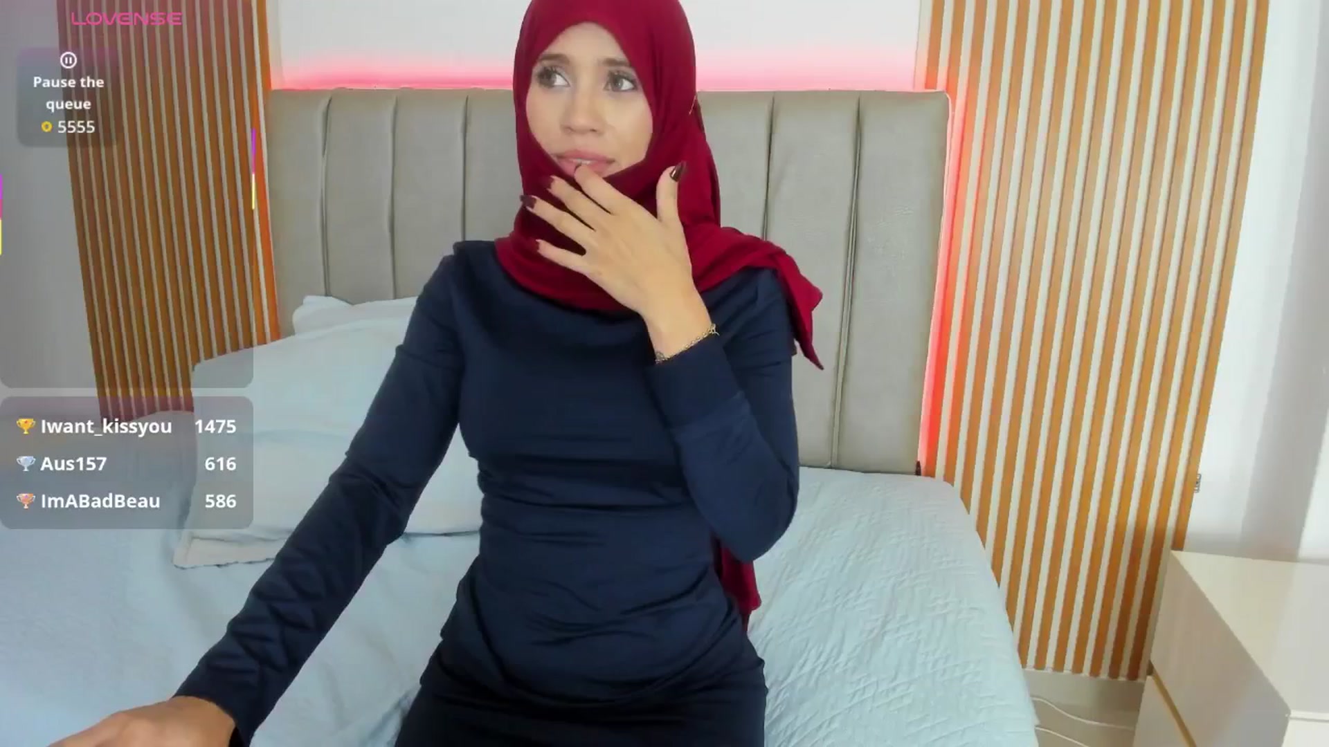 Gallery image thumbnail from Layla_boobies's myfreecams stream on, 01/09/2026, 24:31 image 16 of 20
