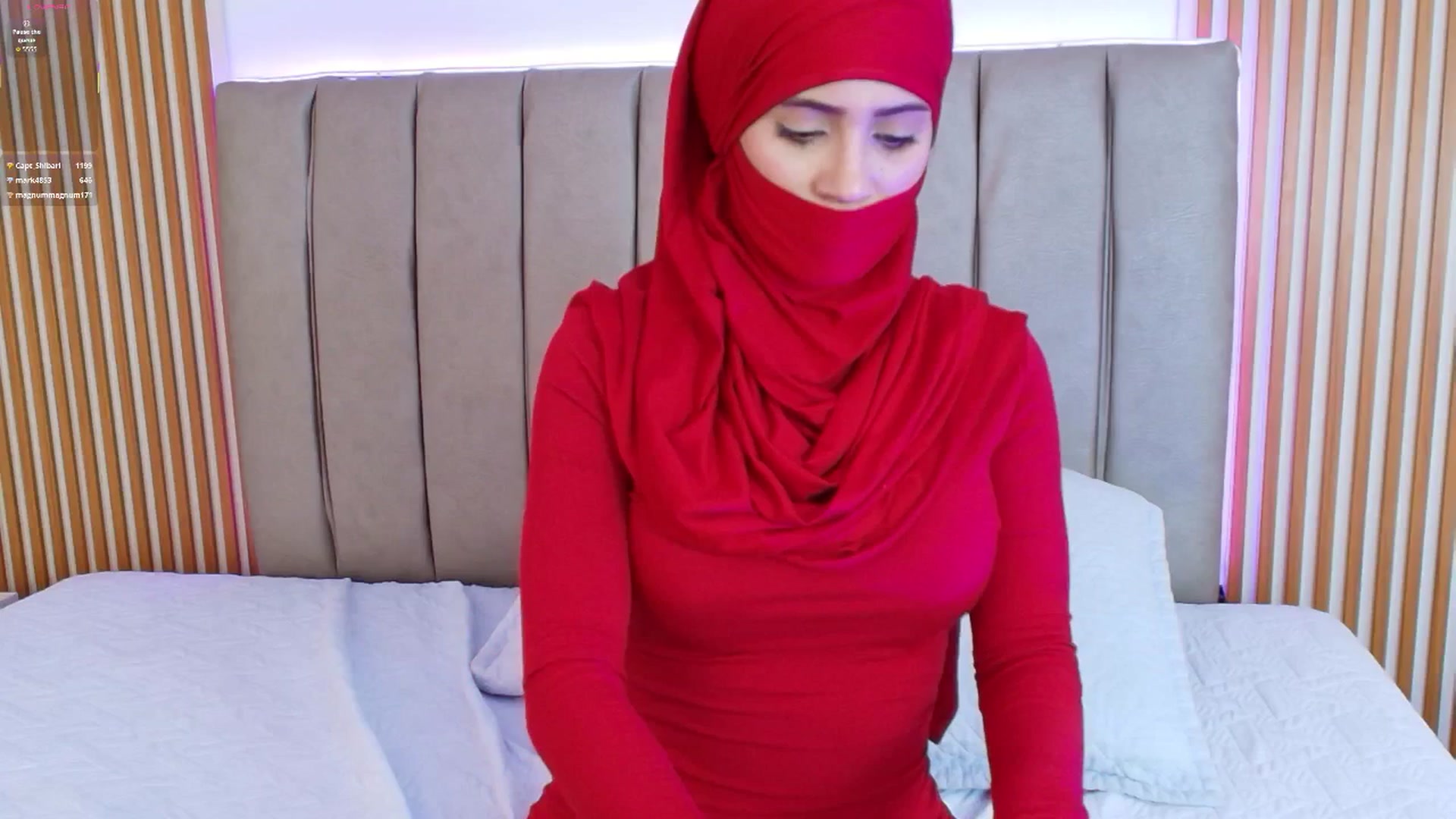 Gallery image thumbnail from Layla_boobies's myfreecams stream on, 01/14/2026, 22:02 image 9 of 20