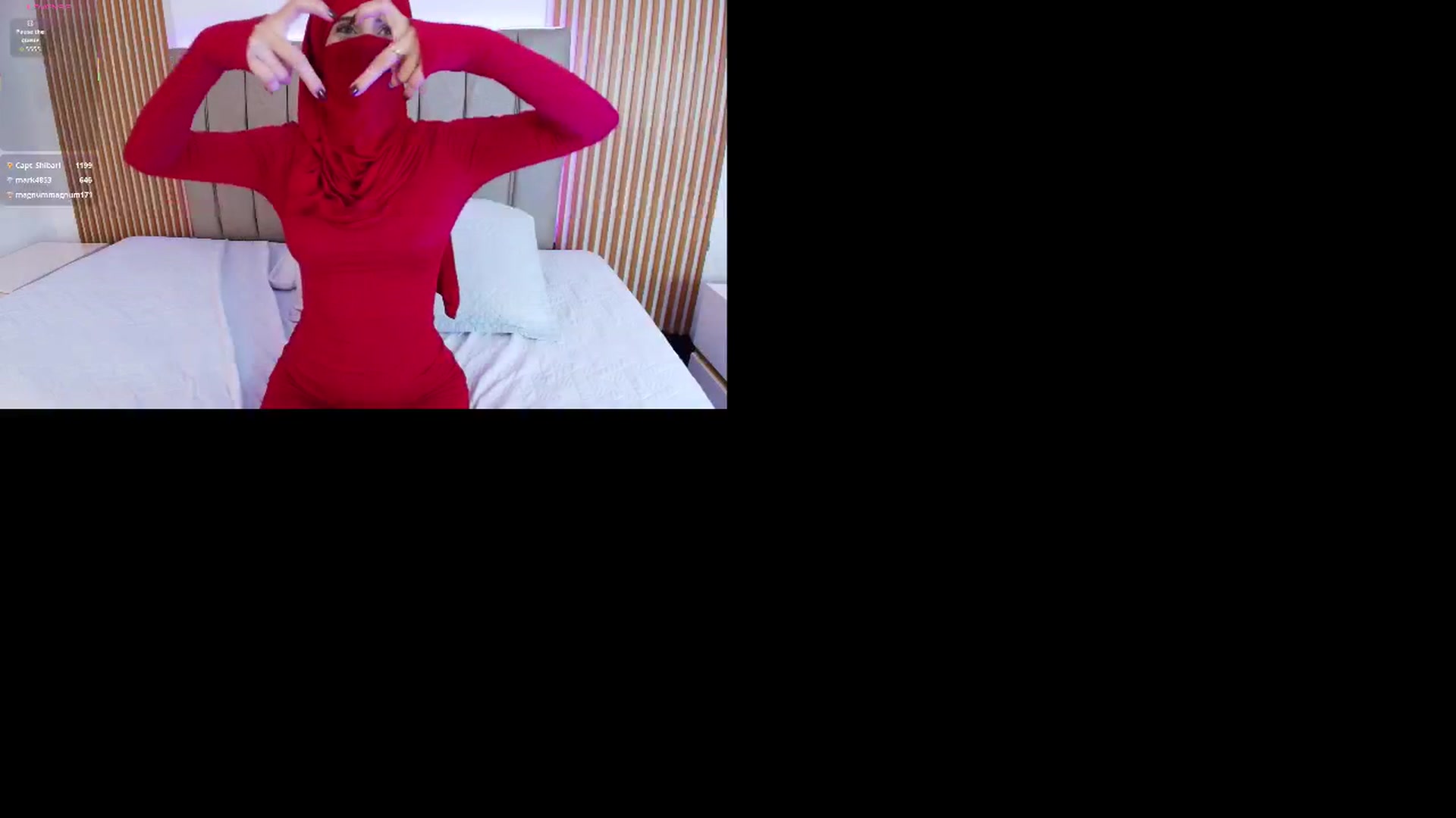 Gallery image thumbnail from Layla_boobies's myfreecams stream on, 01/14/2026, 22:02 image 11 of 20