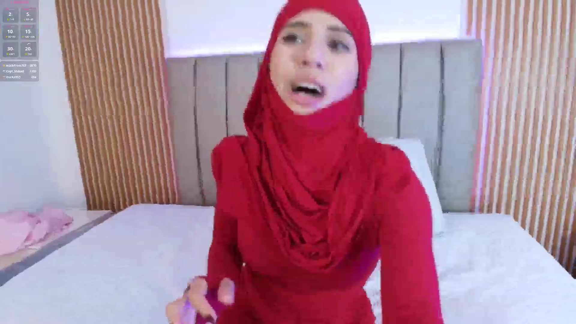 Gallery image thumbnail from Layla_boobies's myfreecams stream on, 01/14/2026, 23:32 image 19 of 20
