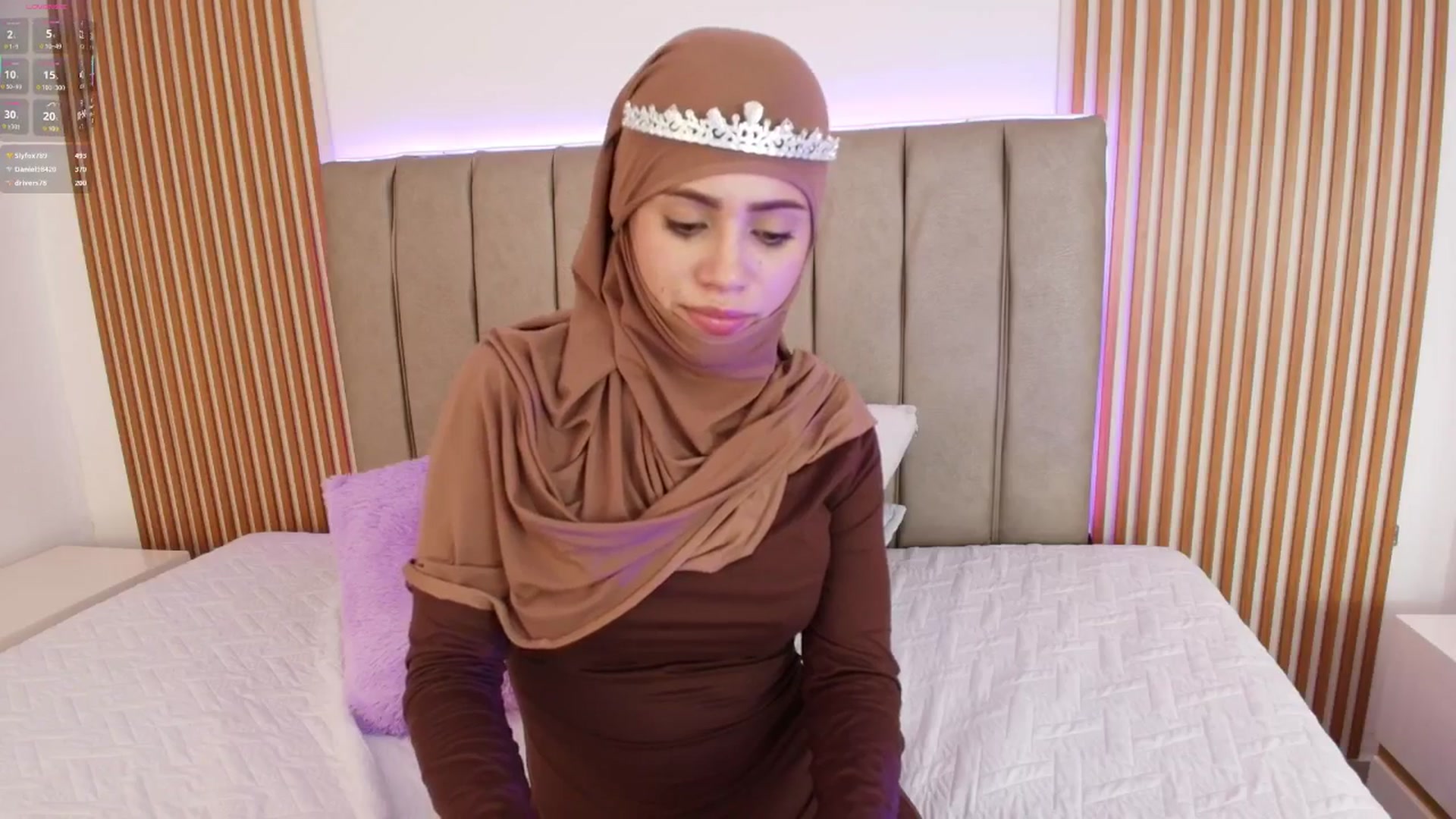 Gallery image thumbnail from Layla_boobies's myfreecams stream on, 01/15/2026, 23:23 image 18 of 20