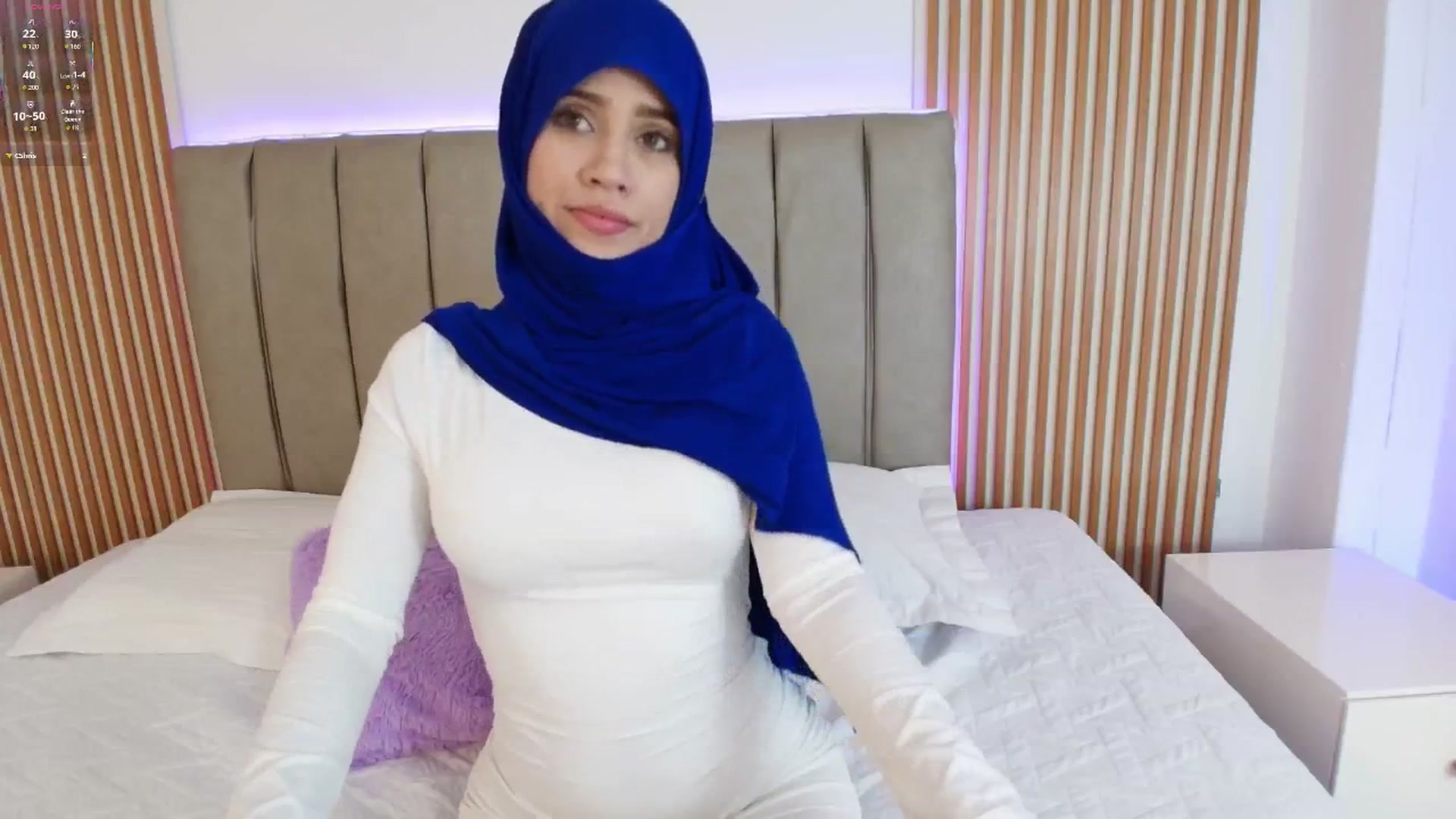 Gallery image thumbnail from Layla_boobies's myfreecams stream on, 01/21/2026, 21:06 image 11 of 20