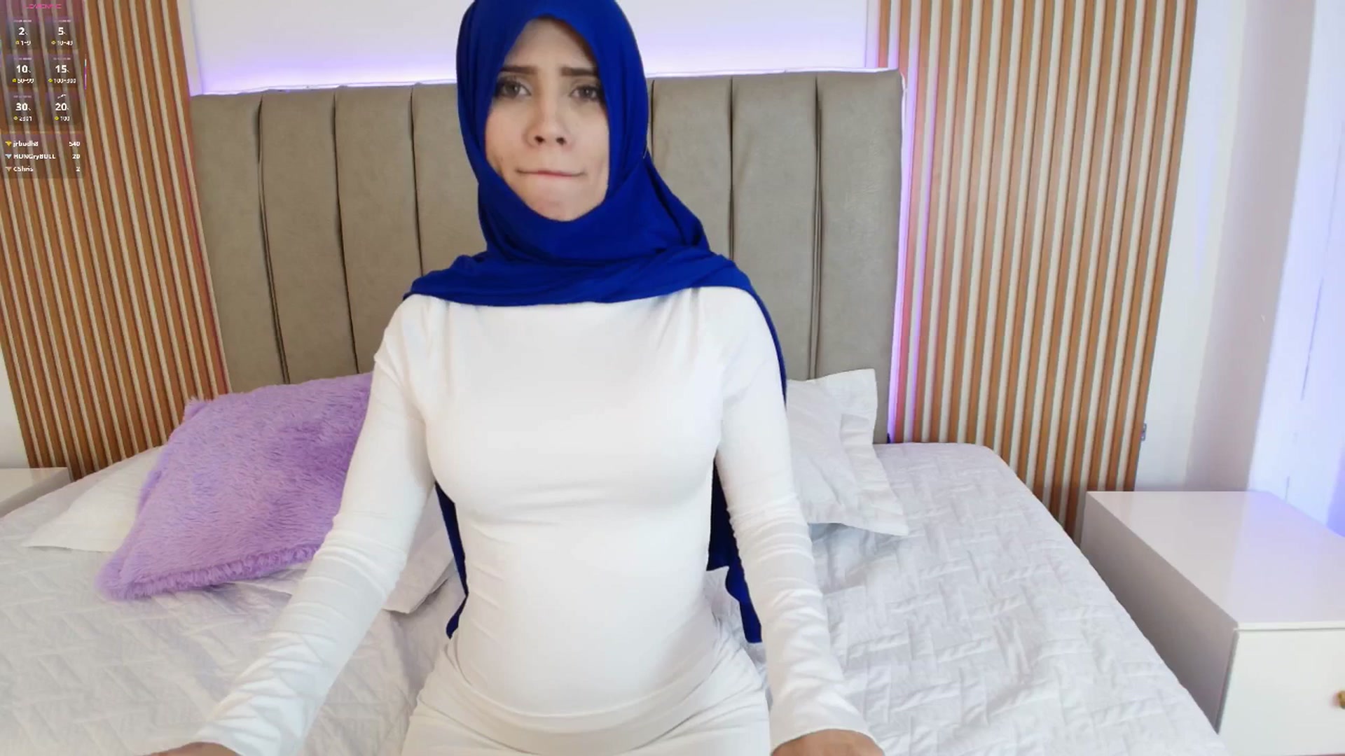 Gallery image thumbnail from Layla_boobies's myfreecams stream on, 01/21/2026, 22:08 image 13 of 20