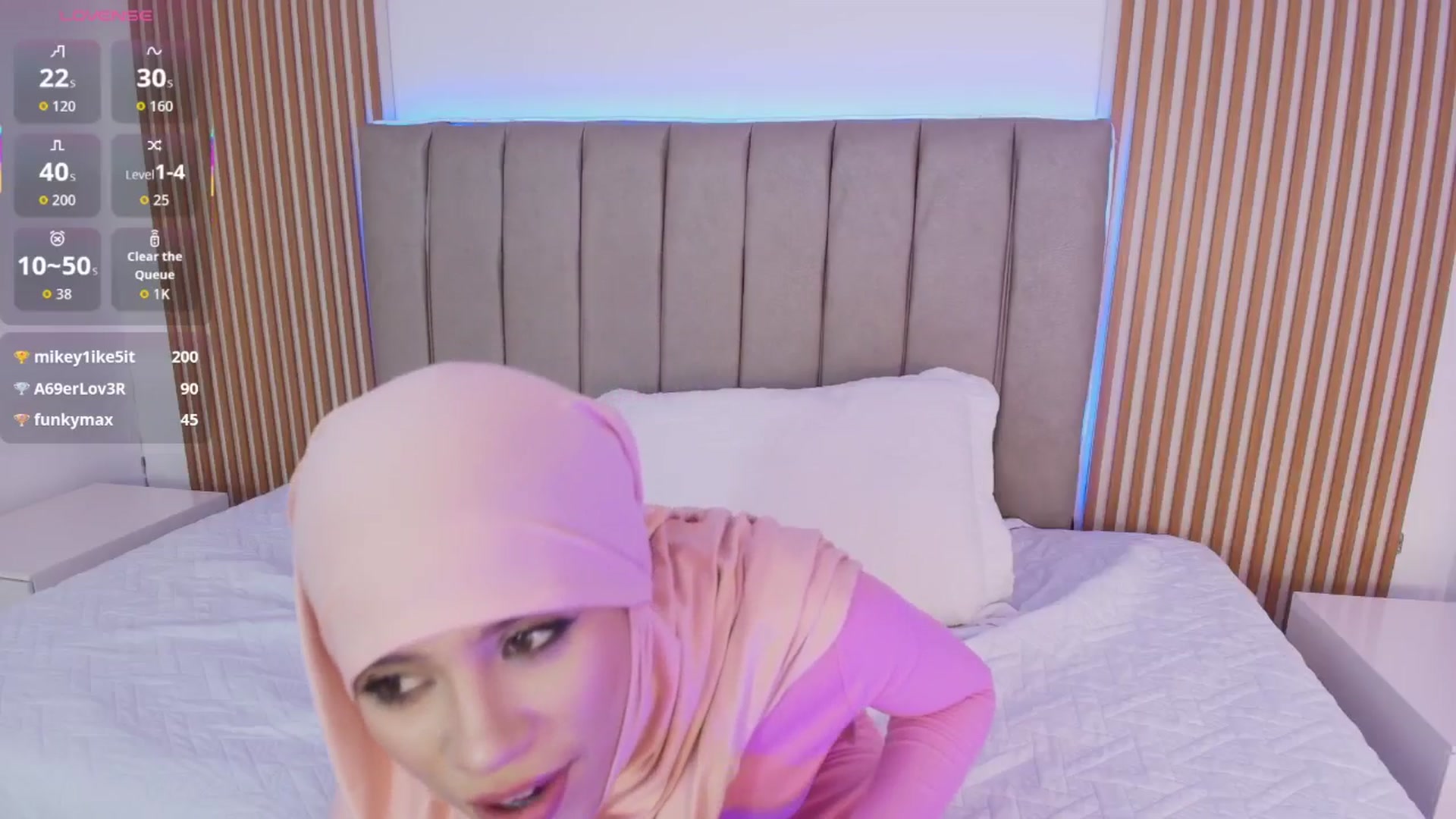 Gallery image thumbnail from Layla_boobies's myfreecams stream on, 04/14/2026, 20:56 image 13 of 20