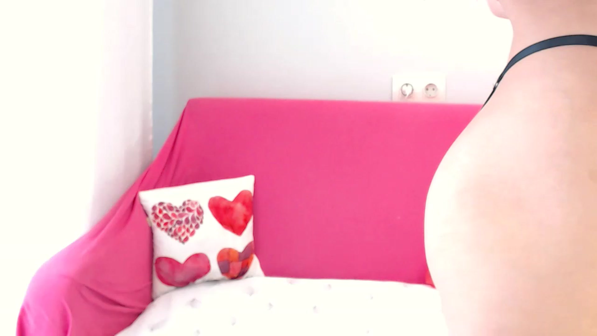 Gallery image thumbnail from Laz_cam's myfreecams stream on, 05/03/2023, 02:52 image 19 of 20