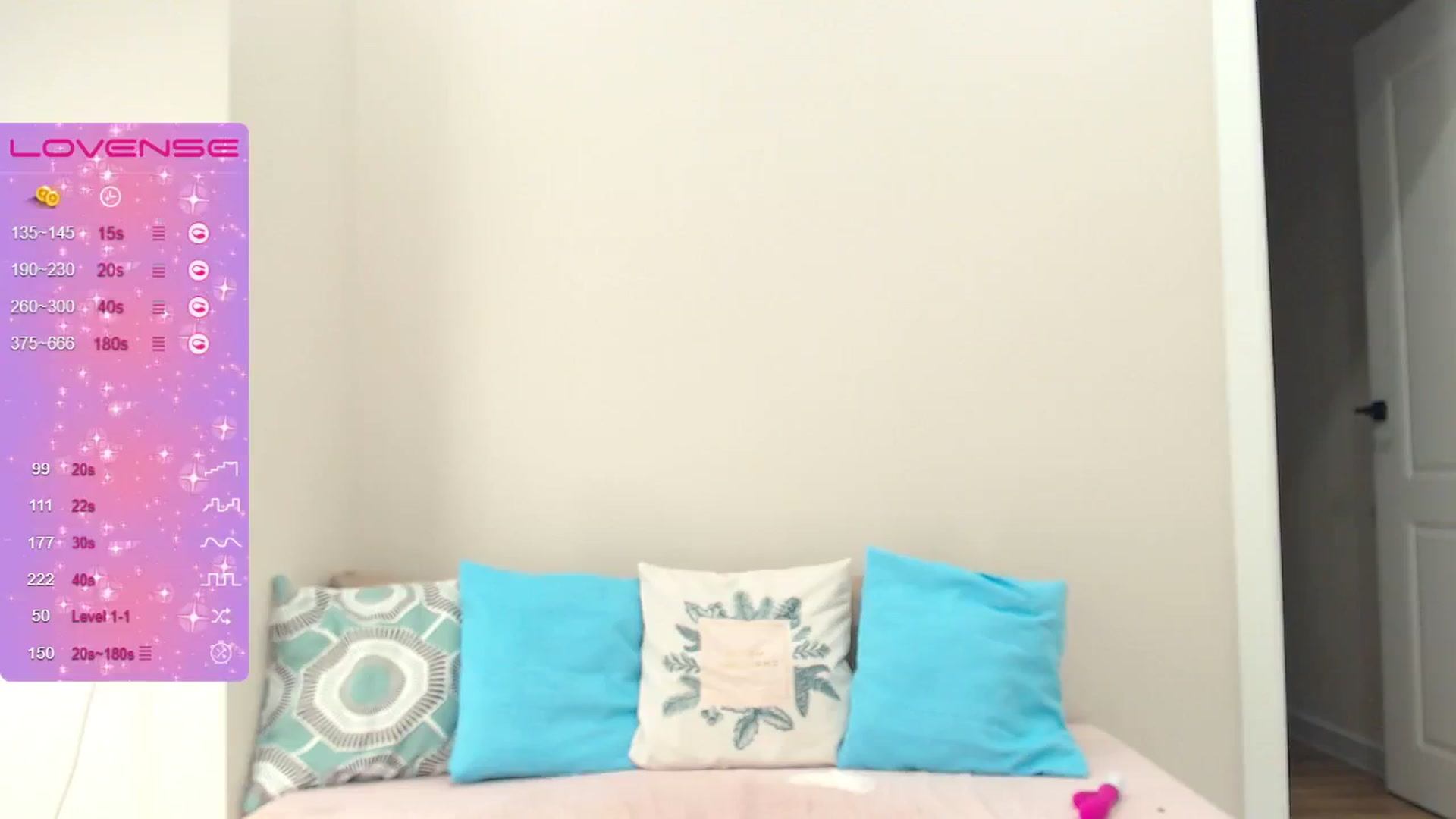 Gallery image thumbnail from Laz_cam's myfreecams stream on, 01/19/2025, 21:04 image 16 of 20