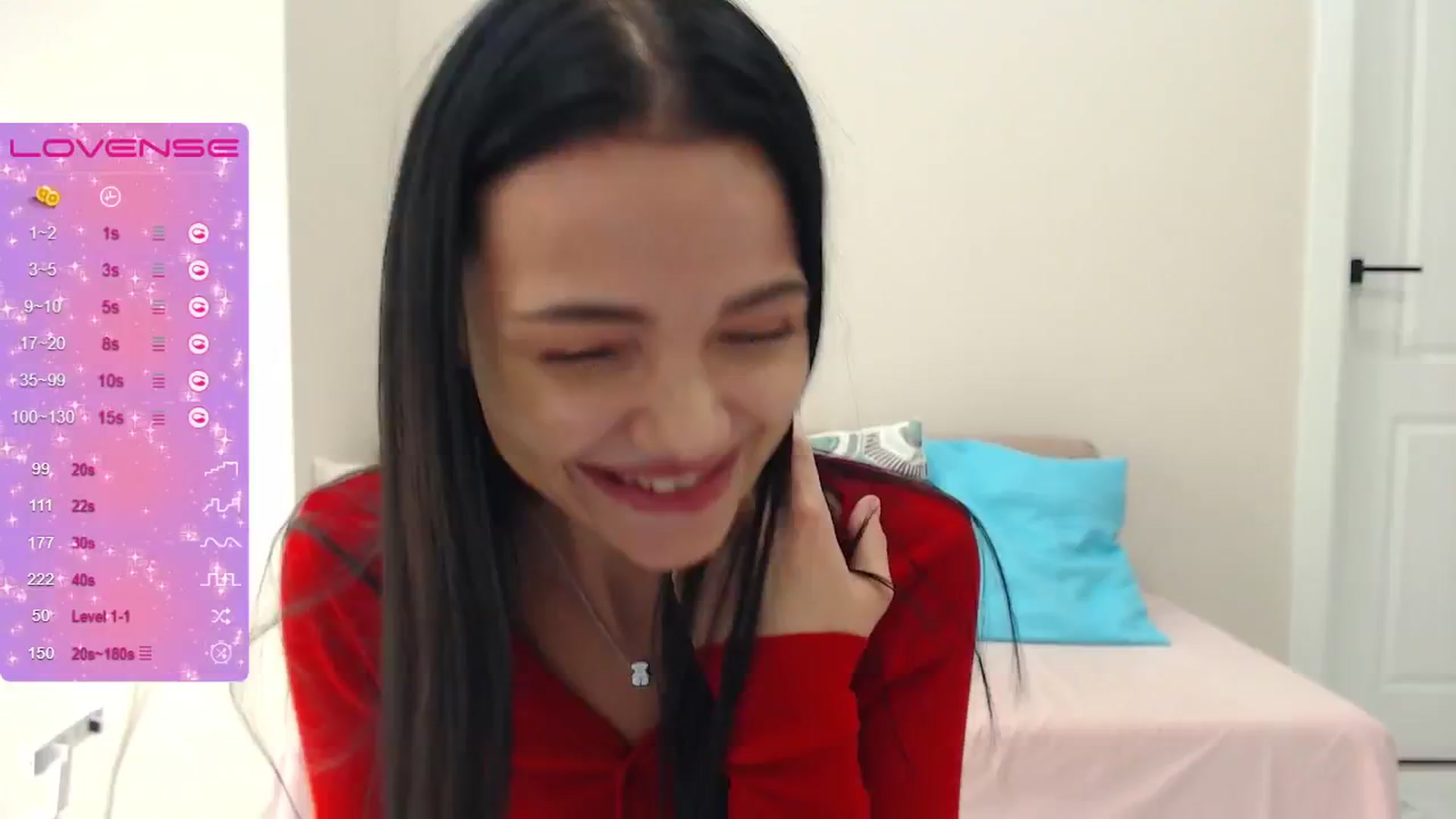 Gallery image thumbnail from Laz_cam's myfreecams stream on, 03/02/2025, 21:37 image 15 of 20