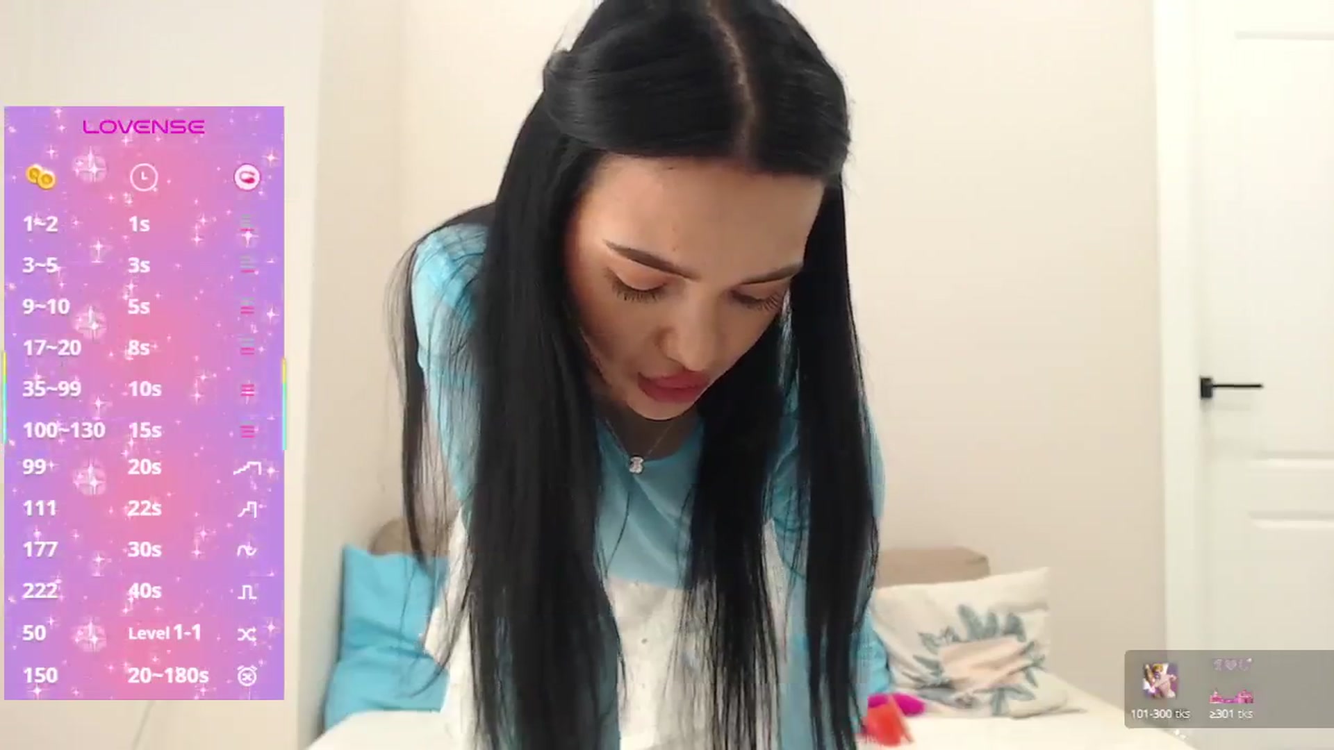 Gallery image thumbnail from Laz_cam's myfreecams stream on, 04/19/2025, 11:10 image 3 of 20