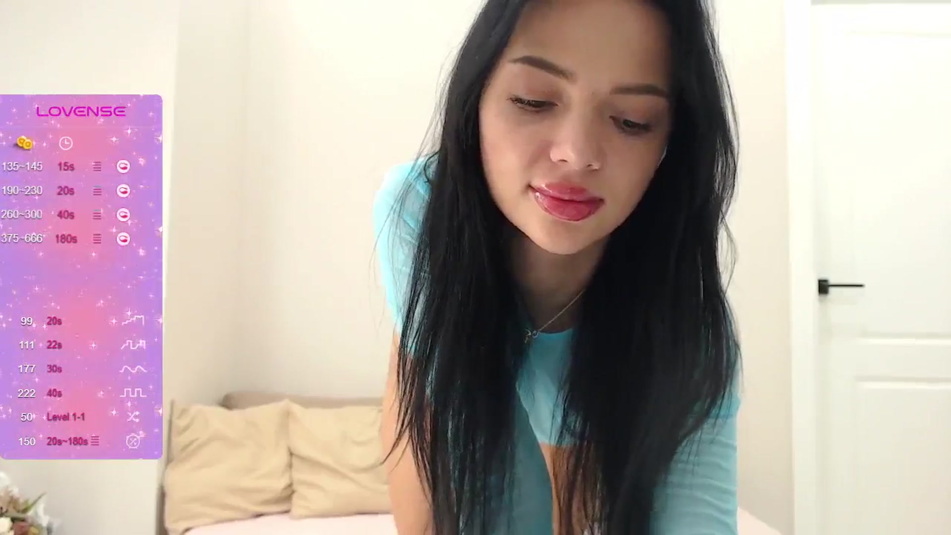 Gallery image thumbnail from Laz_cam's myfreecams stream on, 05/19/2025, 16:10 image 12 of 20