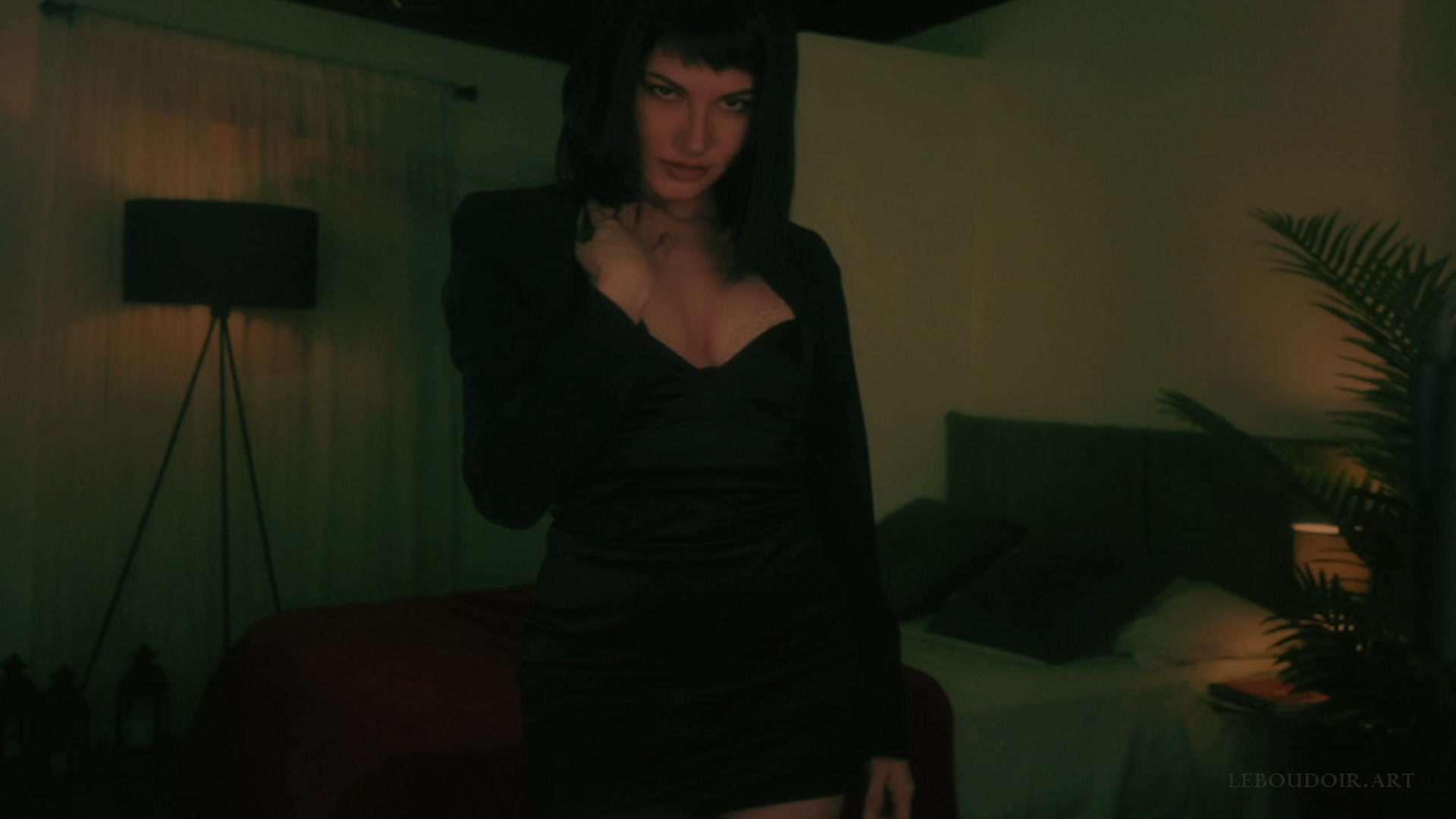 Gallery image thumbnail from LeBoudoir's myfreecams stream on, 04/27/2023, 05:39 image 20 of 20