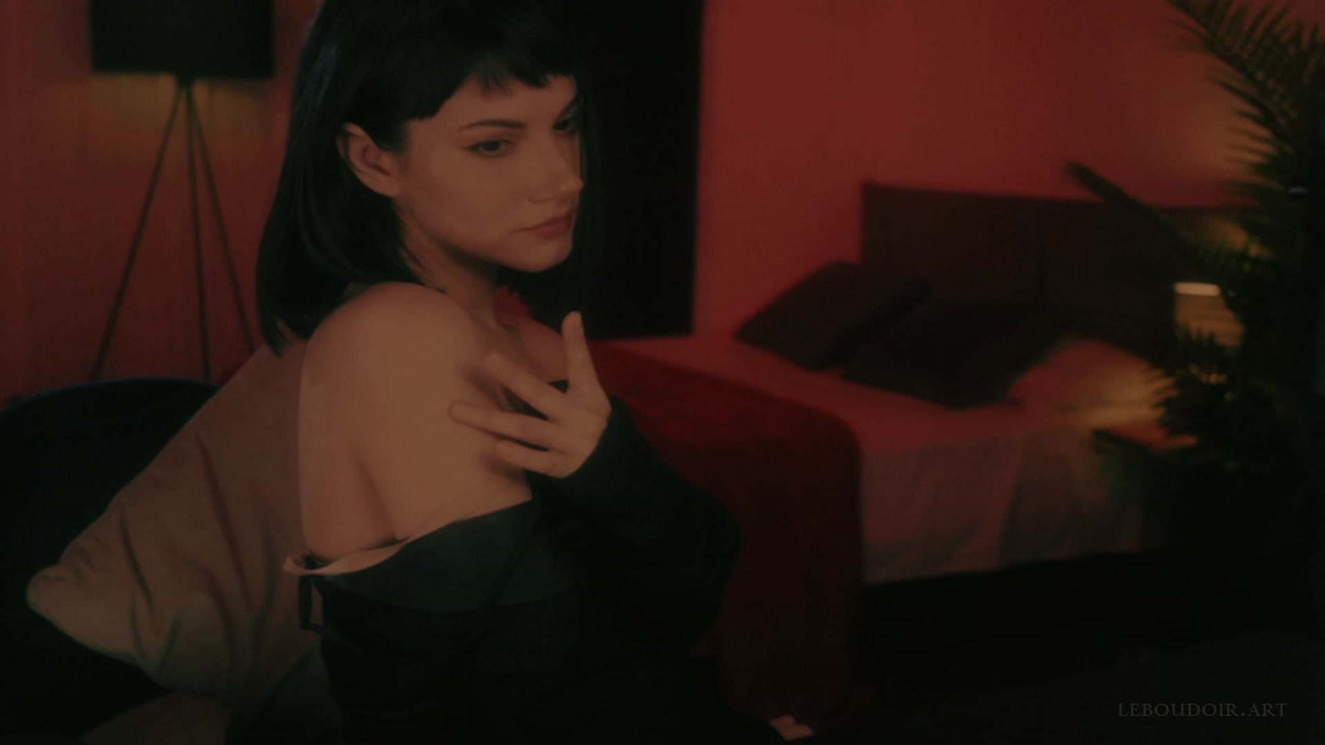 Gallery image thumbnail from LeBoudoir's myfreecams stream on, 04/27/2023, 05:39 image 7 of 20