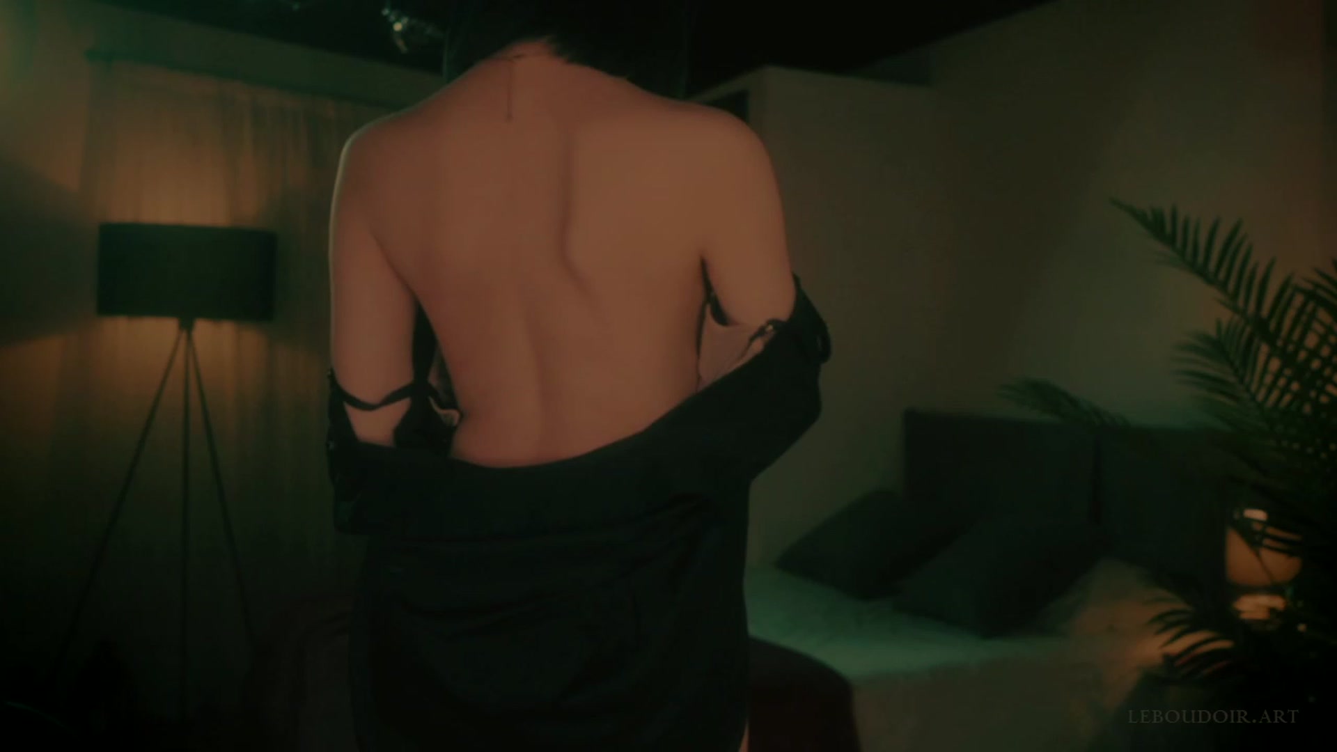 Gallery image thumbnail from LeBoudoir's myfreecams stream on, 04/29/2023, 04:37 image 13 of 20