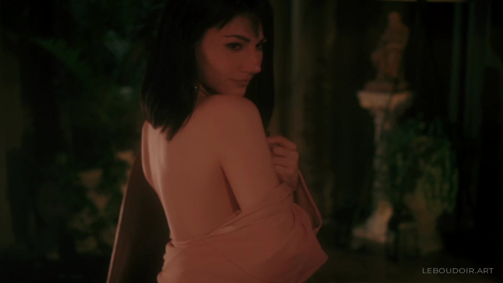 Gallery image thumbnail from LeBoudoir's myfreecams stream on, 07/17/2023, 02:59 image 9 of 20