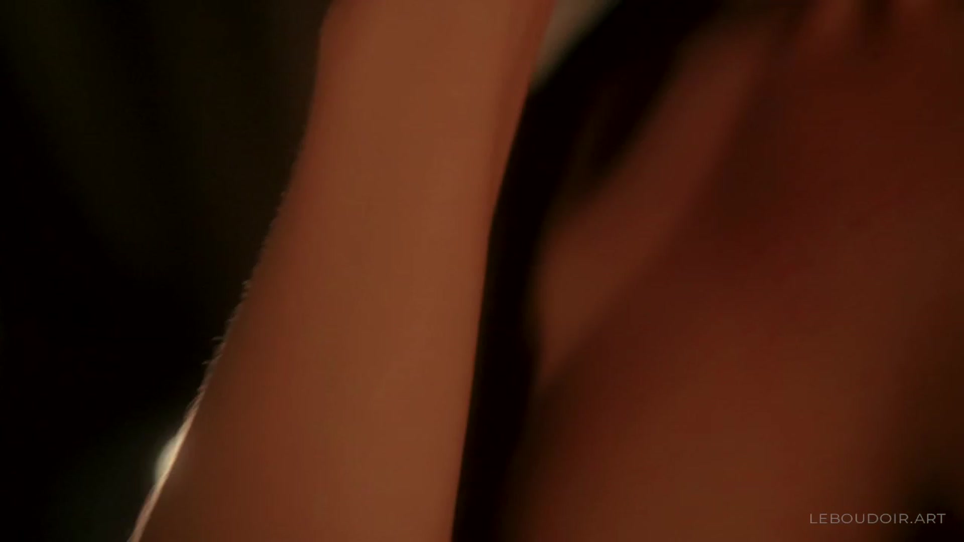 Gallery image thumbnail from LeBoudoir's myfreecams stream on, 08/06/2023, 07:09 image 6 of 20