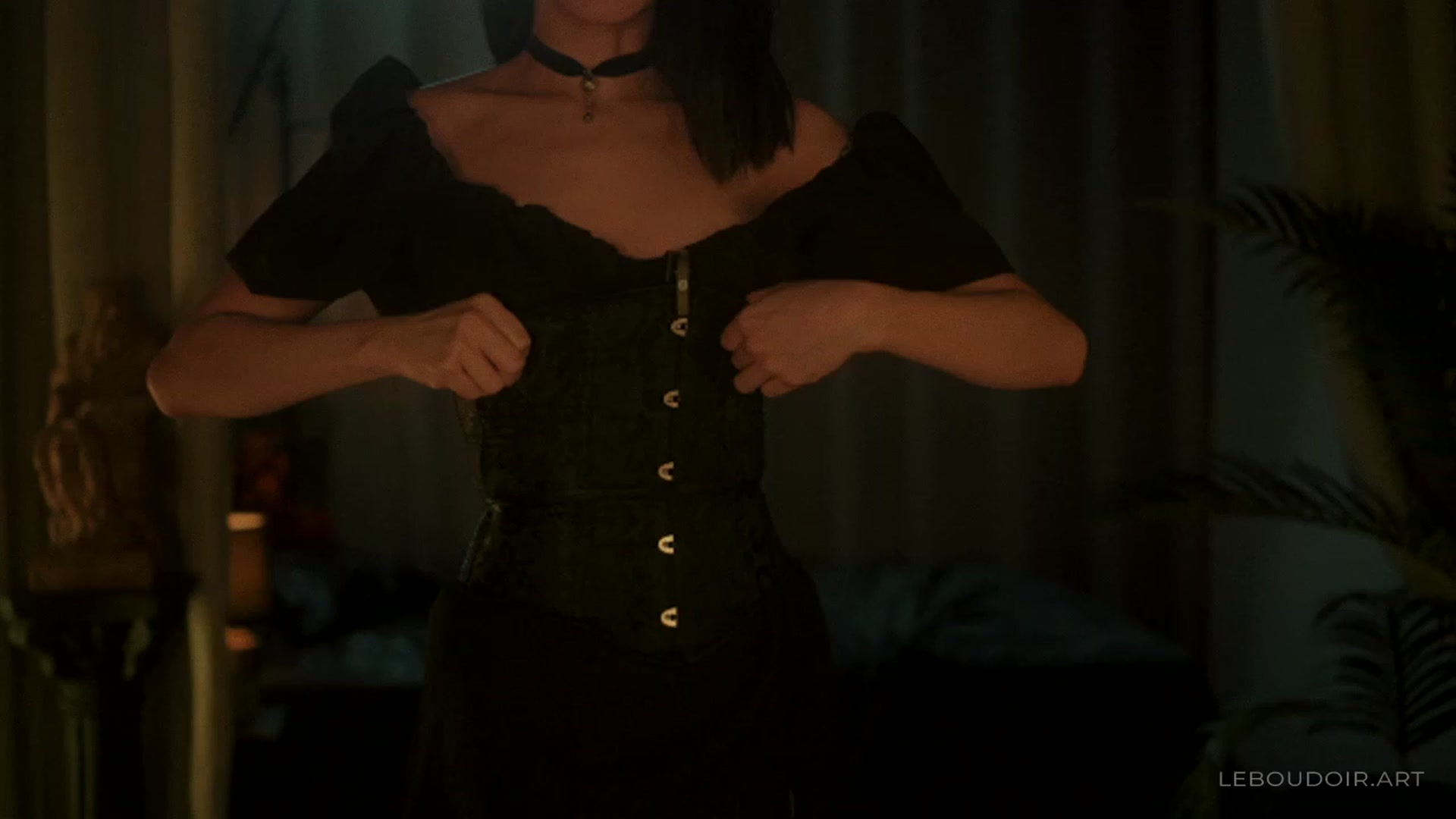 Gallery image thumbnail from LeBoudoir's myfreecams stream on, 10/06/2023, 06:18 image 4 of 20