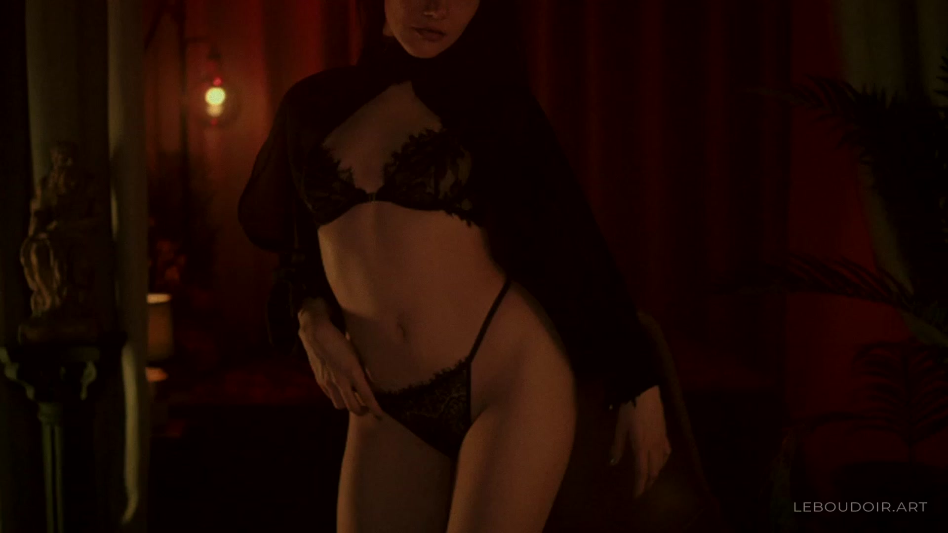 Gallery image thumbnail from LeBoudoir's myfreecams stream on, 10/06/2023, 06:18 image 17 of 20