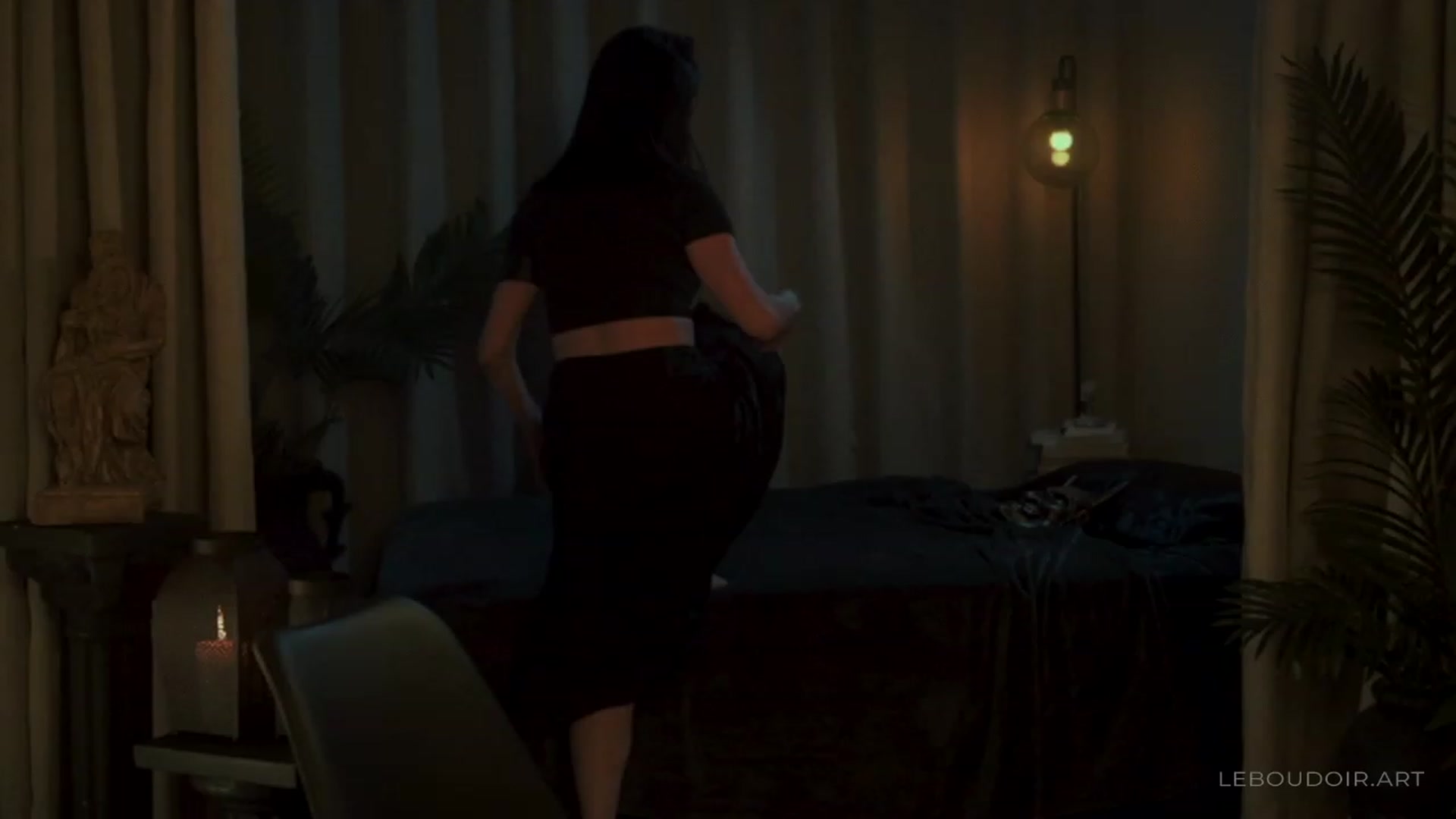 Gallery image thumbnail from LeBoudoir's myfreecams stream on, 10/28/2023, 06:22 image 16 of 20