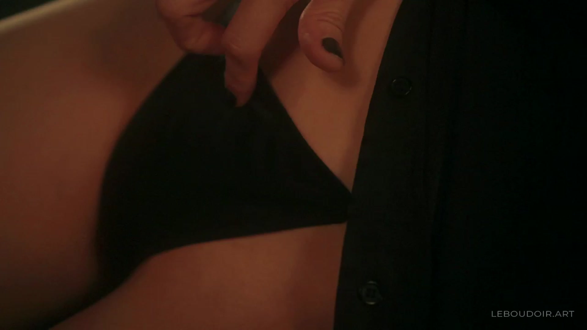 Gallery image thumbnail from LeBoudoir's myfreecams stream on, 11/24/2023, 09:05 image 3 of 20