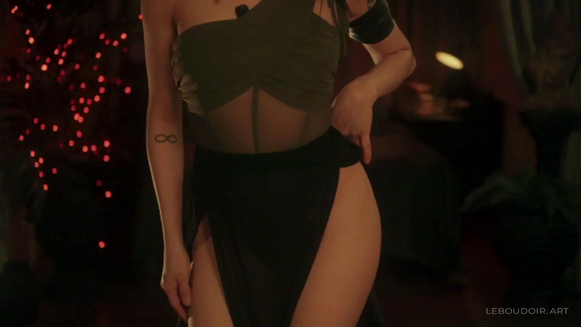 Gallery image thumbnail from LeBoudoir's myfreecams stream on, 12/26/2023, 08:09 image 4 of 20