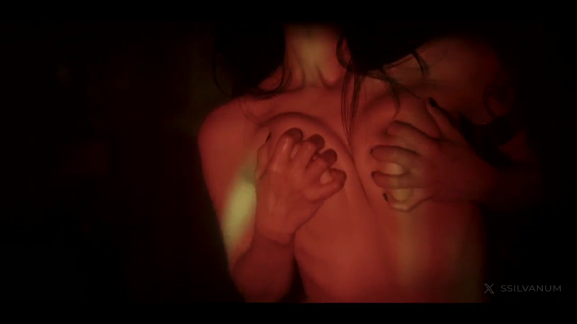 Gallery image thumbnail from LeBoudoir's myfreecams stream on, 06/14/2024, 07:14 image 18 of 20