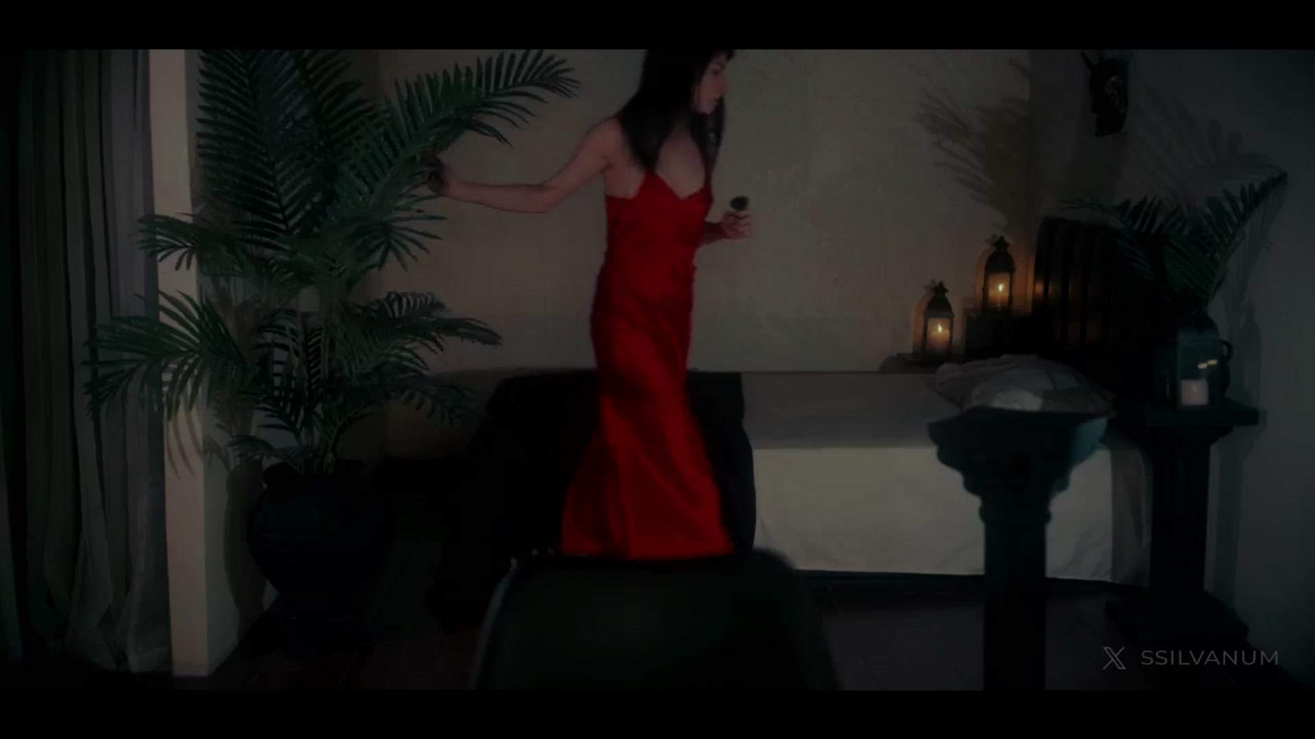 Gallery image thumbnail from LeBoudoir's myfreecams stream on, 07/21/2024, 05:48 image 2 of 20