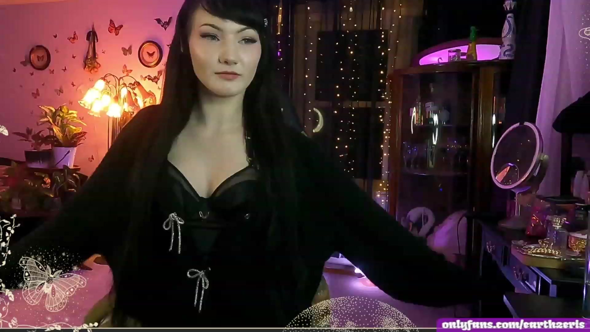Gallery image thumbnail from LePetiteMort's myfreecams stream on, 03/02/2023, 05:26 image 12 of 20
