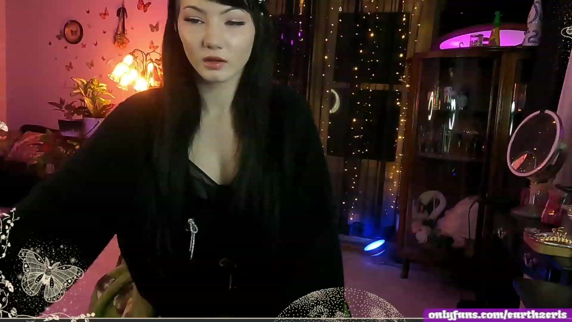 Gallery image thumbnail from LePetiteMort's myfreecams stream on, 03/02/2023, 05:26 image 15 of 20