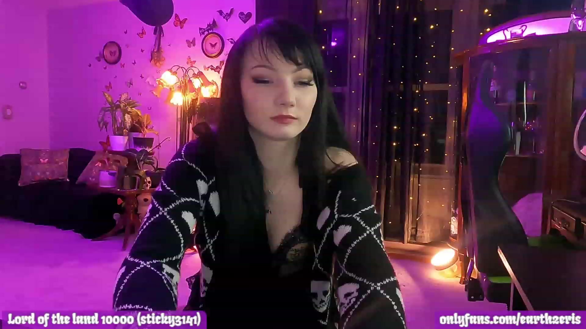 Gallery image thumbnail from LePetiteMort's myfreecams stream on, 04/20/2023, 02:58 image 9 of 20