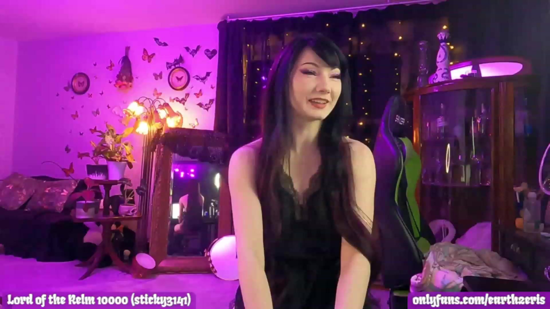 Gallery image thumbnail from LePetiteMort's myfreecams stream on, 04/27/2023, 02:00 image 13 of 20