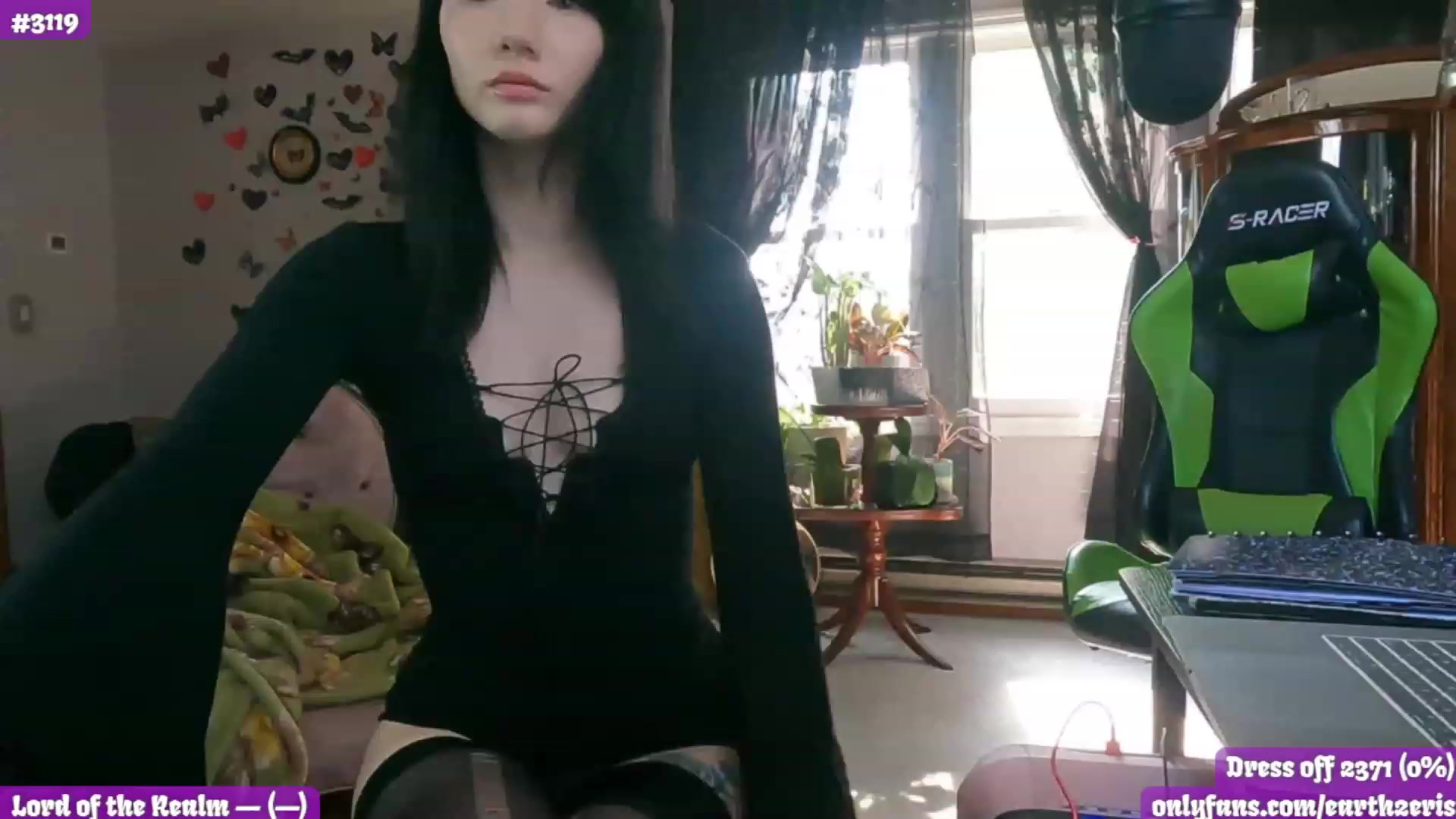 Gallery image thumbnail from LePetiteMort's myfreecams stream on, 06/20/2023, 20:57 image 1 of 20