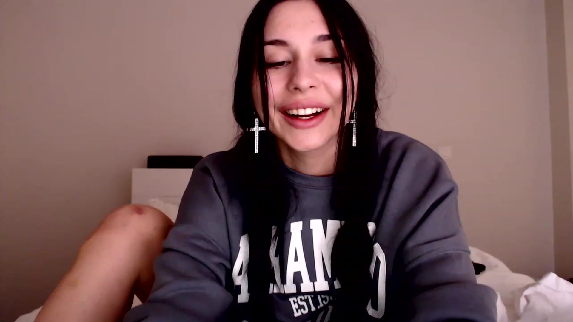 Gallery image thumbnail from LeValeriya's myfreecams stream on, 12/25/2022, 19:00 image 20 of 20