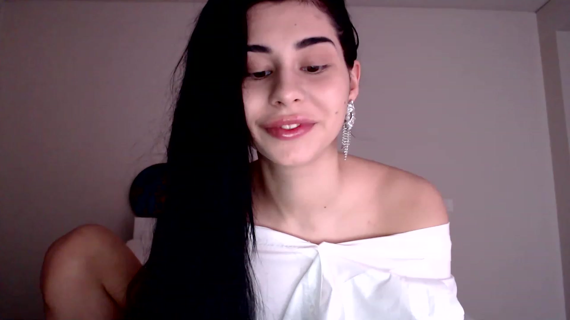 Gallery image thumbnail from LeValeriya's myfreecams stream on, 01/02/2023, 14:19 image 1 of 20